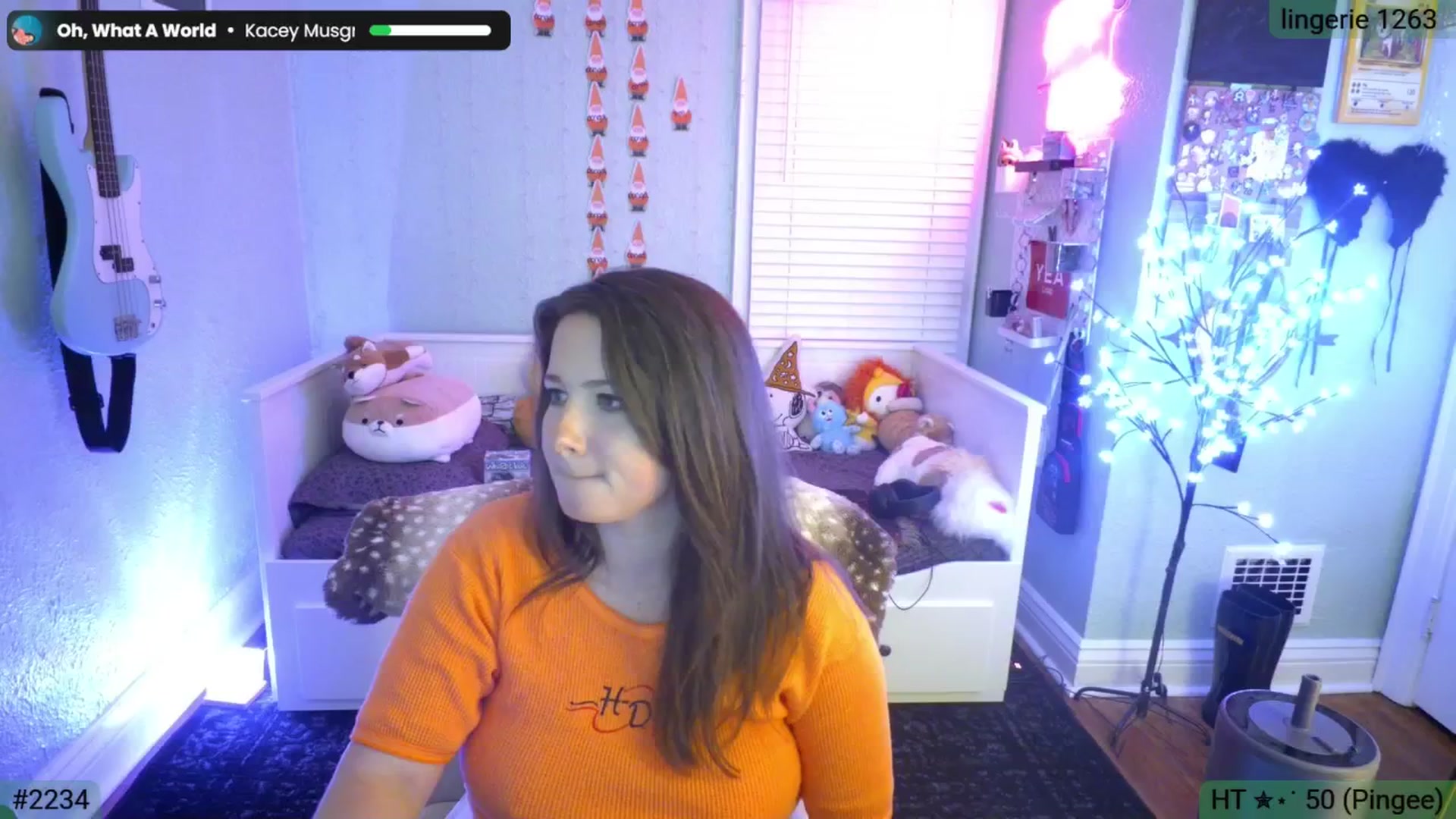 Gallery image thumbnail from Jane_Fern's myfreecams stream on, 03/17/2026, 03:50 image 12 of 20
