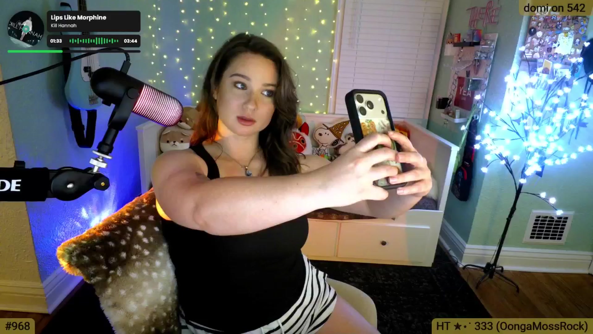 Gallery image thumbnail from Jane_Fern's myfreecams stream on, 04/23/2026, 03:51 image 9 of 20