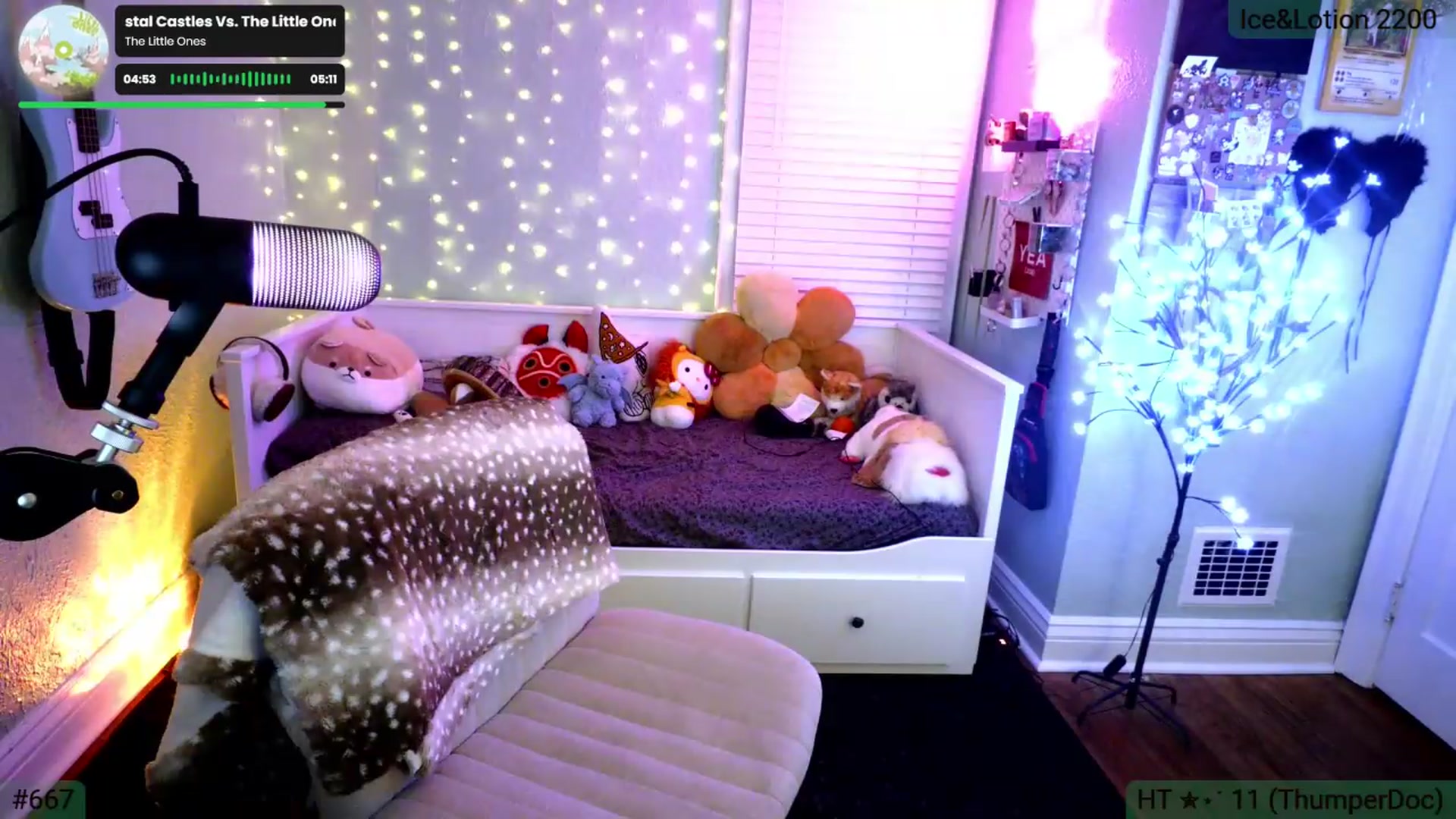 Gallery image thumbnail from Jane_Fern's myfreecams stream on, 06/10/2026, 03:28 image 13 of 20