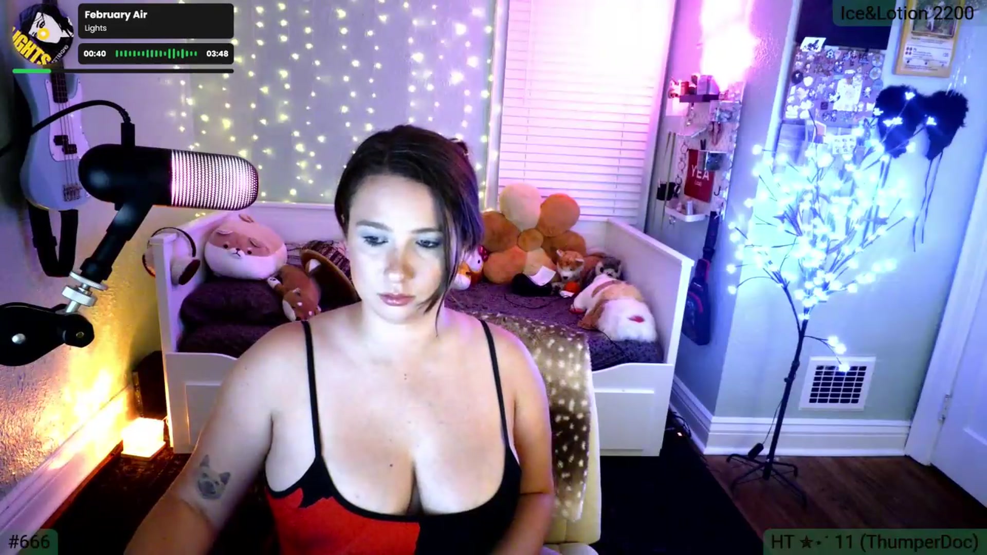 Gallery image thumbnail from Jane_Fern's myfreecams stream on, 06/10/2026, 03:28 image 3 of 20