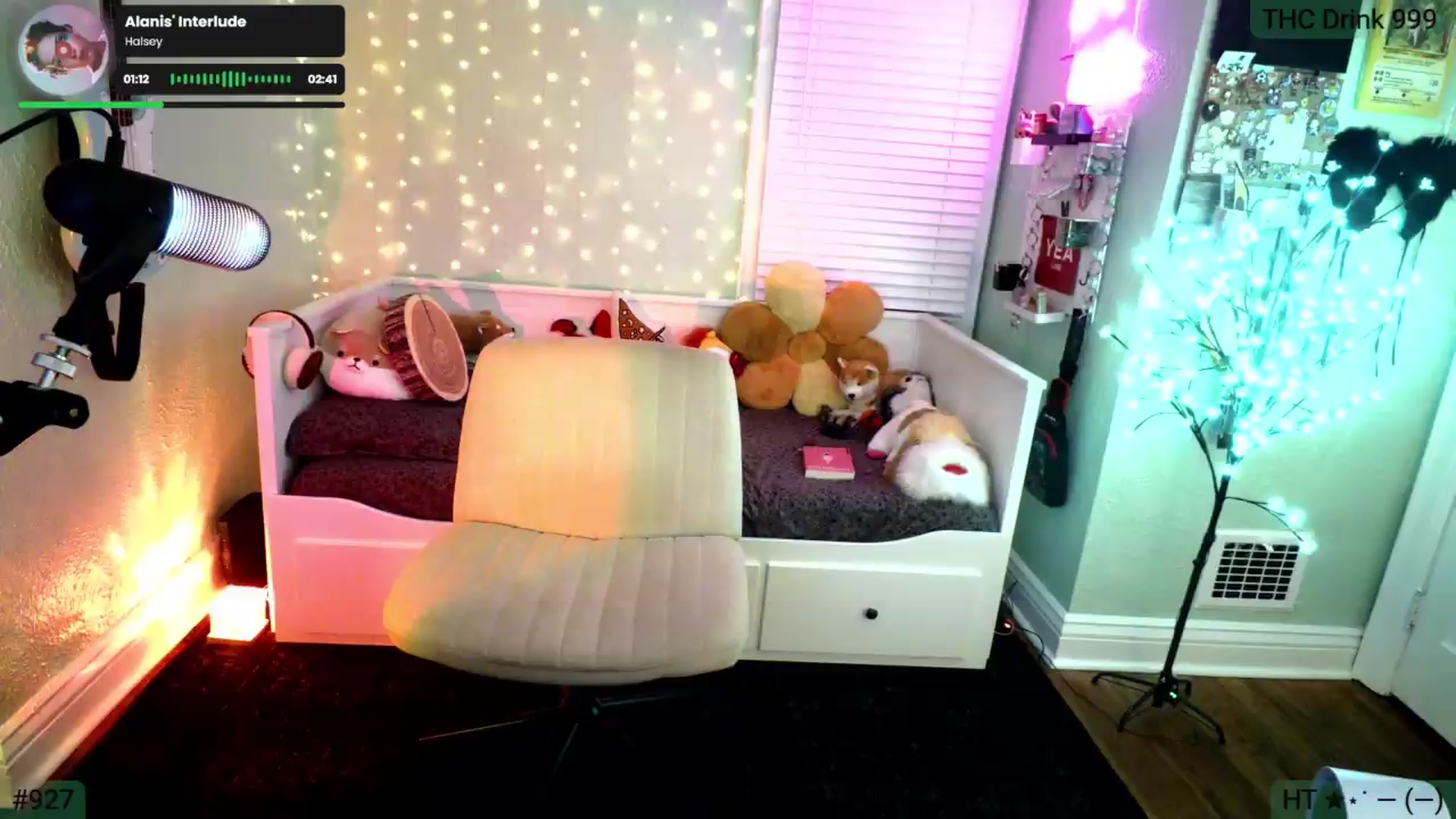 Gallery image thumbnail from Jane_Fern's myfreecams stream on, 06/25/2026, 04:05 image 5 of 20