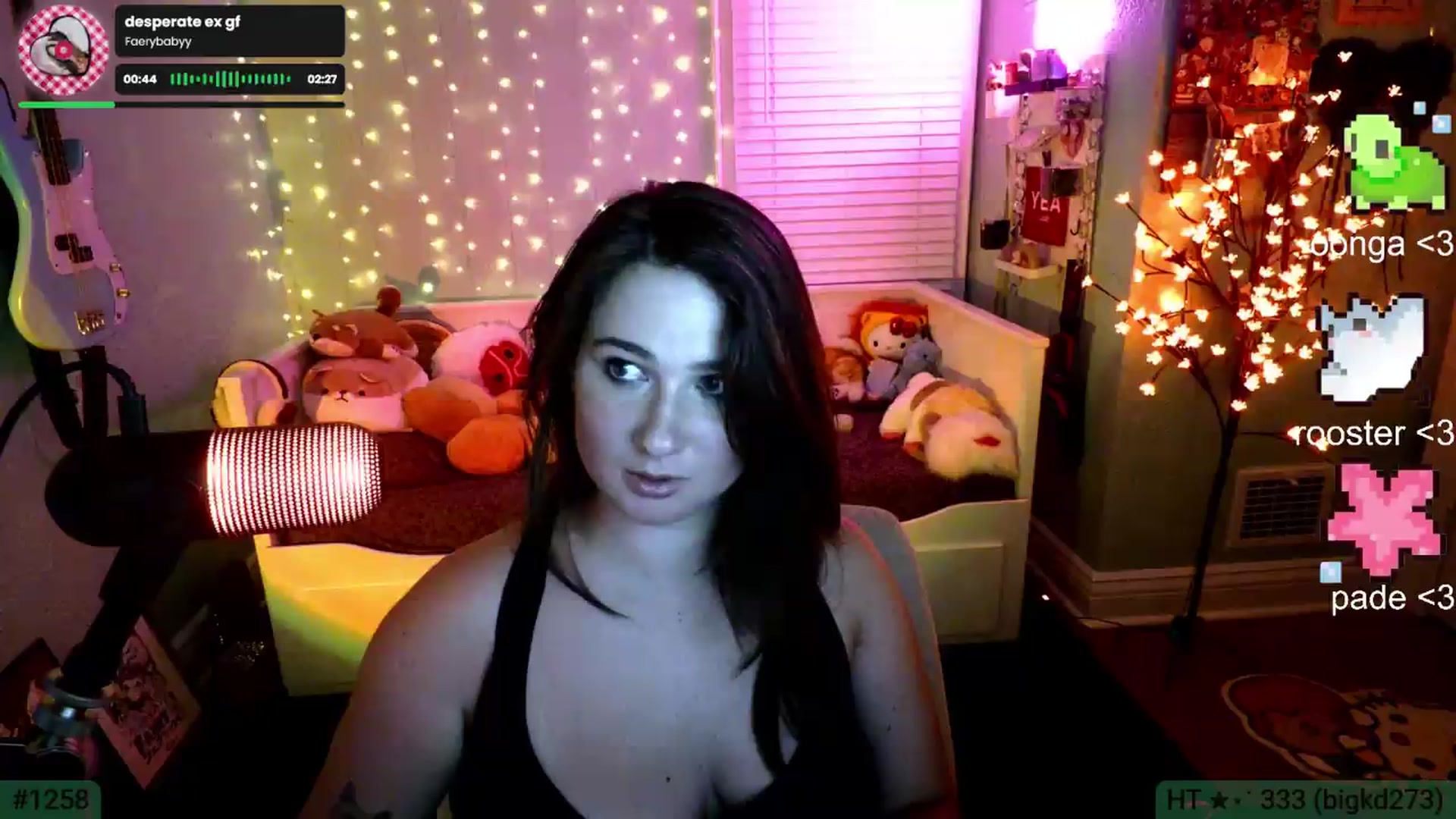 Gallery image thumbnail from Jane_Fern's myfreecams stream on, 07/18/2026, 06:12 image 16 of 20