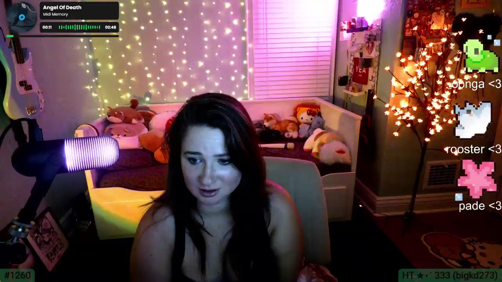 Gallery image thumbnail from Jane_Fern's myfreecams stream on, 07/18/2026, 06:12 image 17 of 20