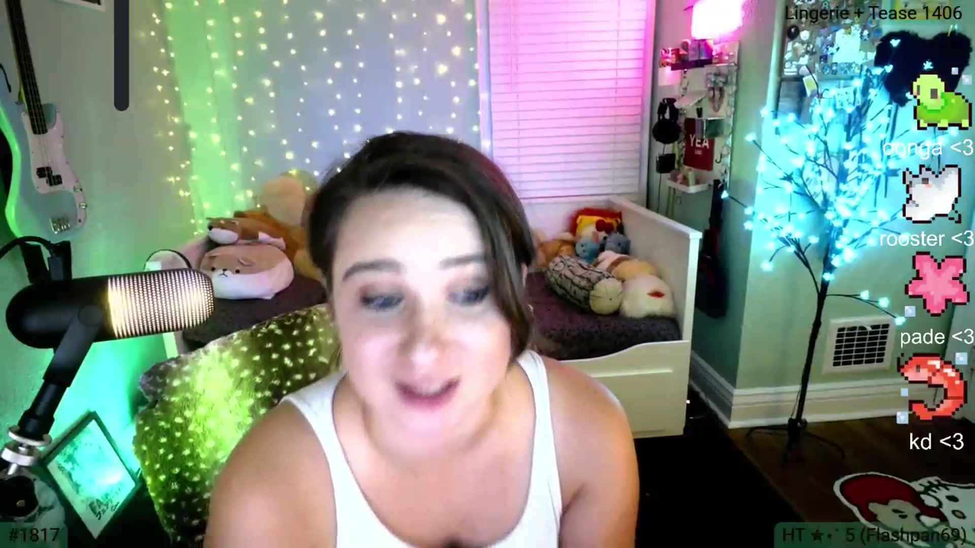 Gallery image thumbnail from Jane_Fern's myfreecams stream on, 07/28/2026, 04:17 image 8 of 20