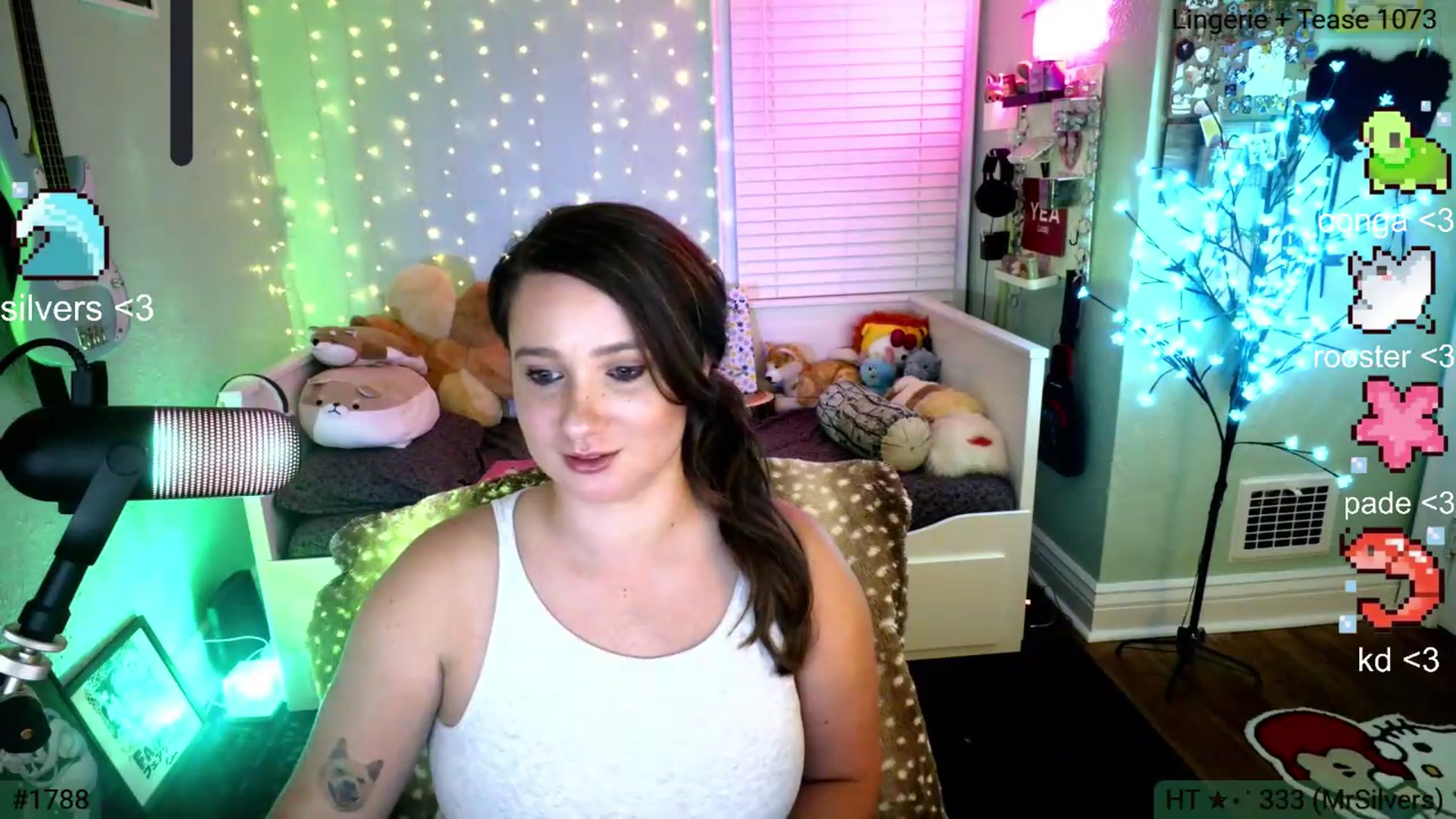 Gallery image thumbnail from Jane_Fern's myfreecams stream on, 07/28/2026, 04:17 image 10 of 20