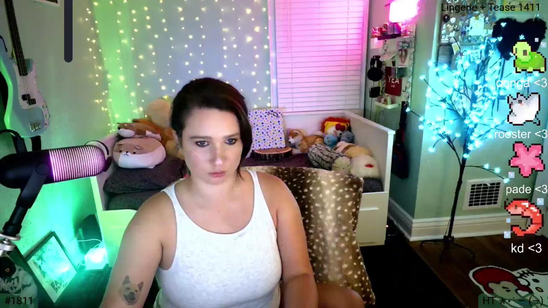 Gallery image thumbnail from Jane_Fern's myfreecams stream on, 07/28/2026, 04:17 image 1 of 20