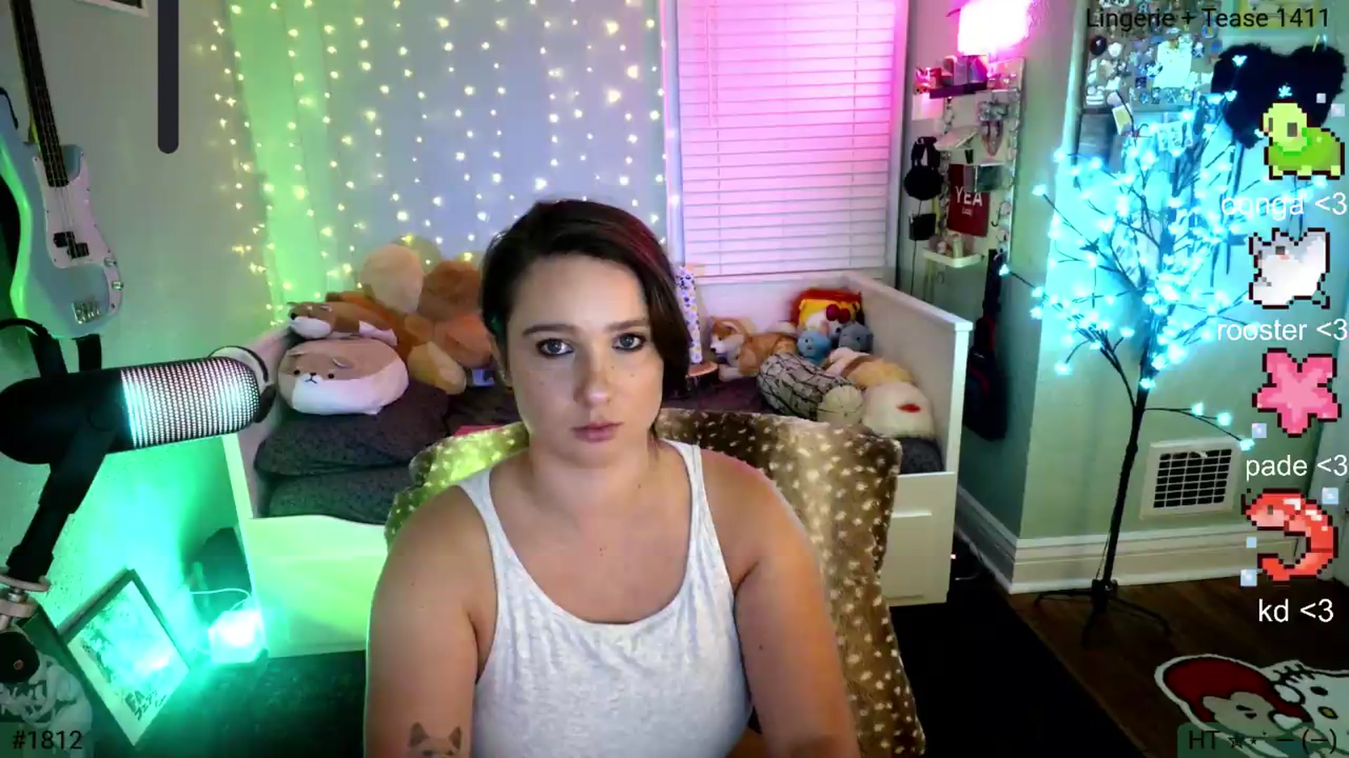 Gallery image thumbnail from Jane_Fern's myfreecams stream on, 07/28/2026, 04:17 image 2 of 20