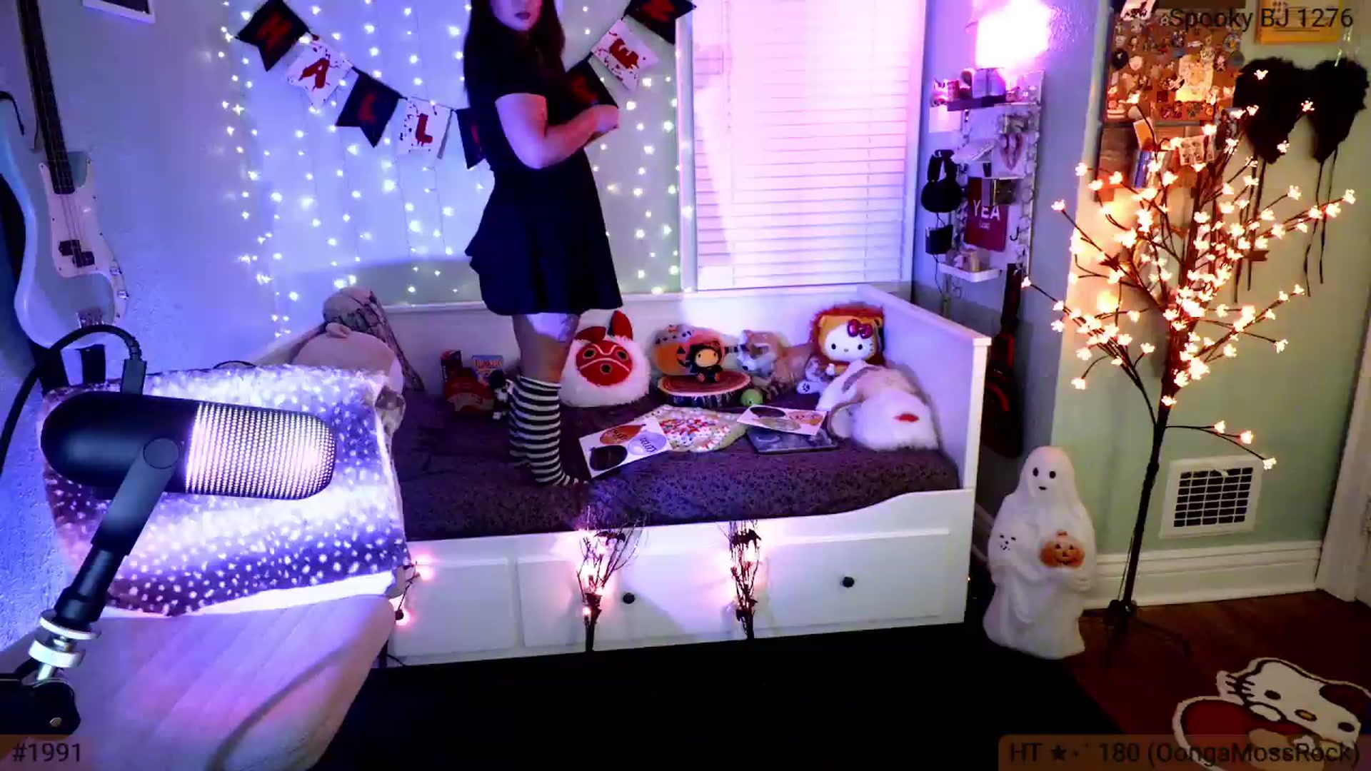 Gallery image thumbnail from Jane_Fern's myfreecams stream on, 08/04/2026, 04:54 image 4 of 20