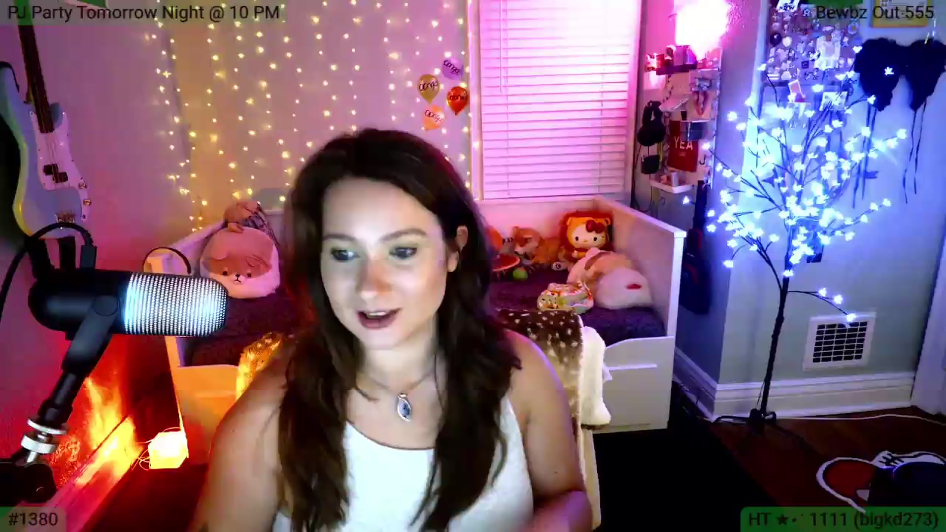 Gallery image thumbnail from Jane_Fern's myfreecams stream on, 08/05/2026, 02:31 image 4 of 20