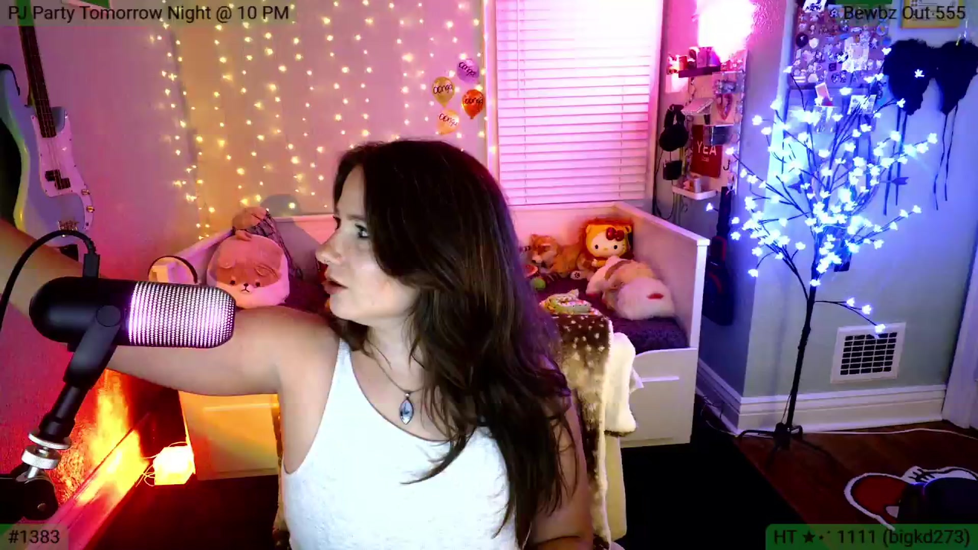 Gallery image thumbnail from Jane_Fern's myfreecams stream on, 08/05/2026, 02:31 image 10 of 20