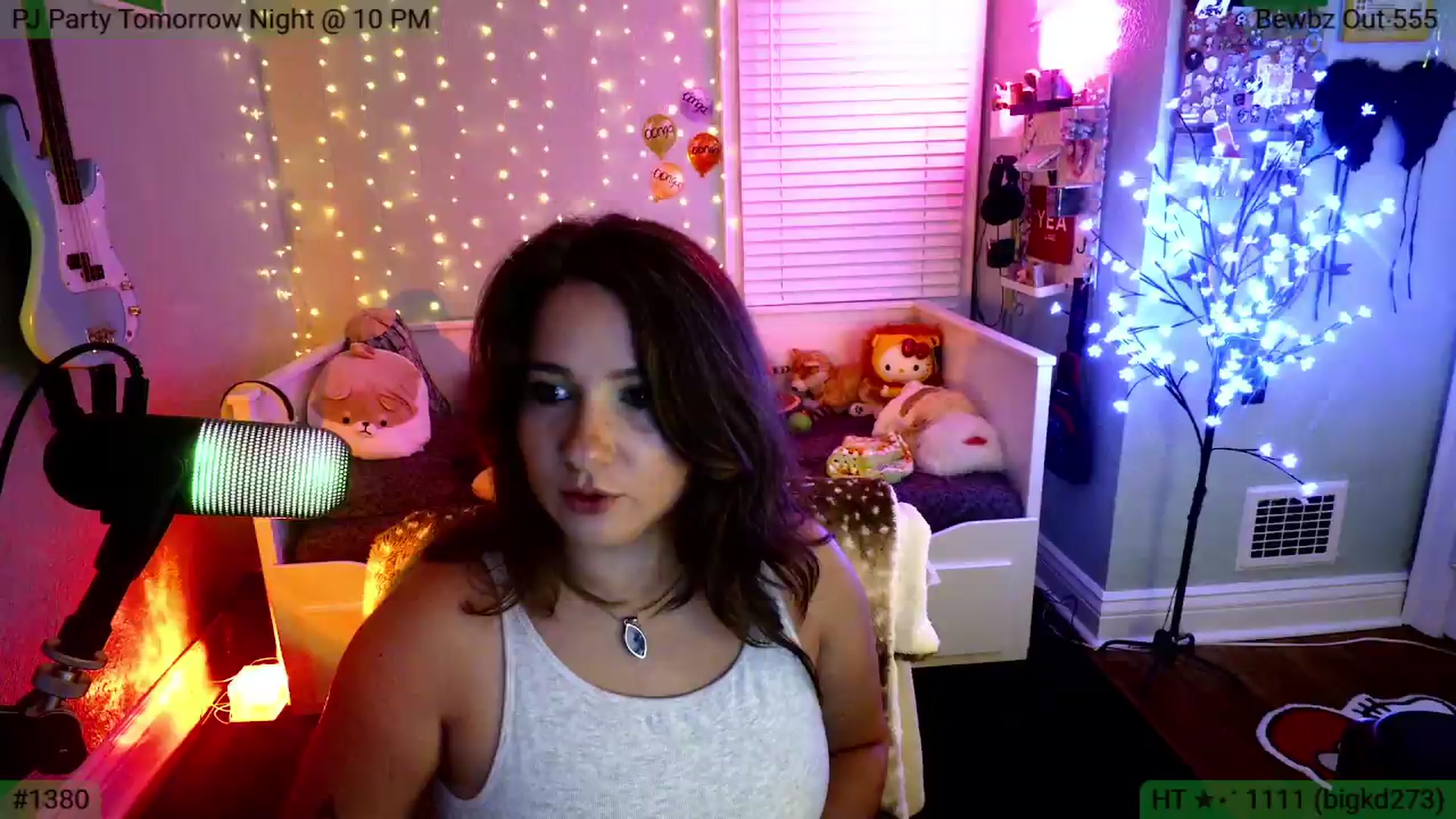 Gallery image thumbnail from Jane_Fern's myfreecams stream on, 08/05/2026, 02:31 image 6 of 20