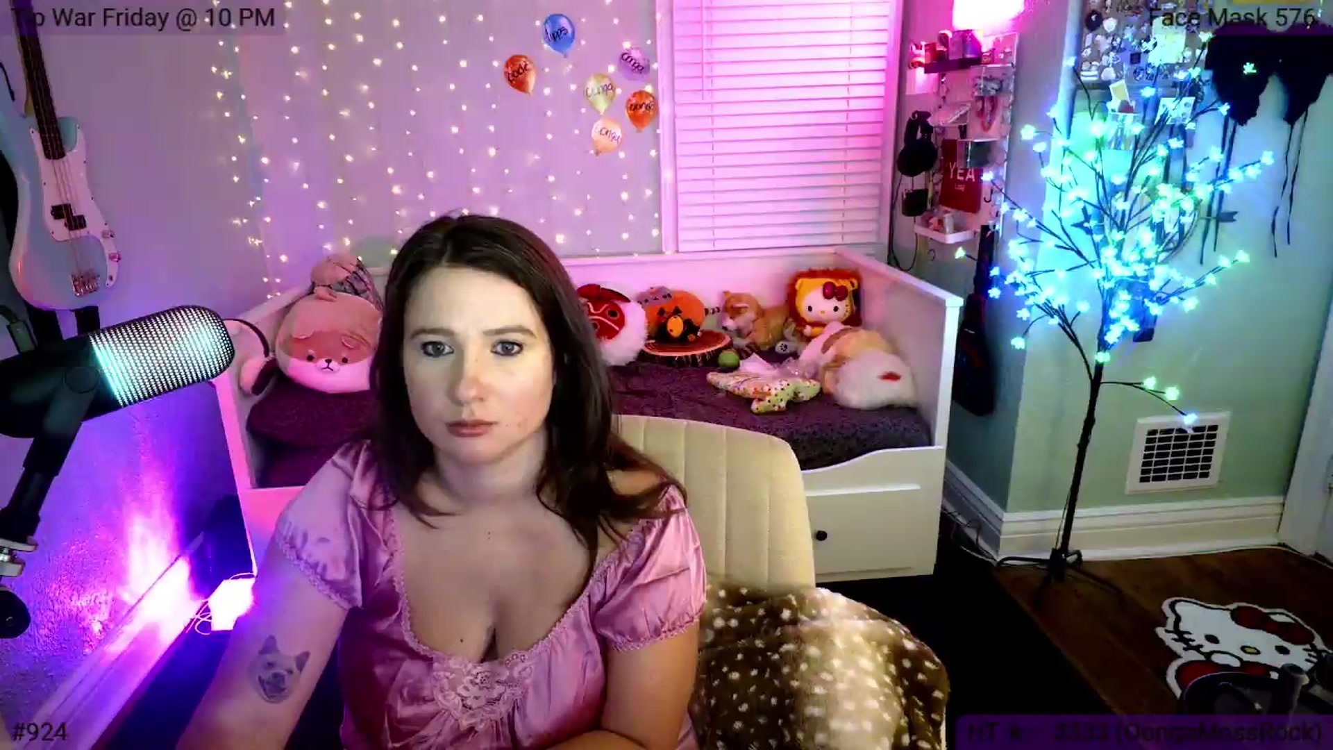 Gallery image thumbnail from Jane_Fern's myfreecams stream on, 08/06/2026, 05:33 image 15 of 20