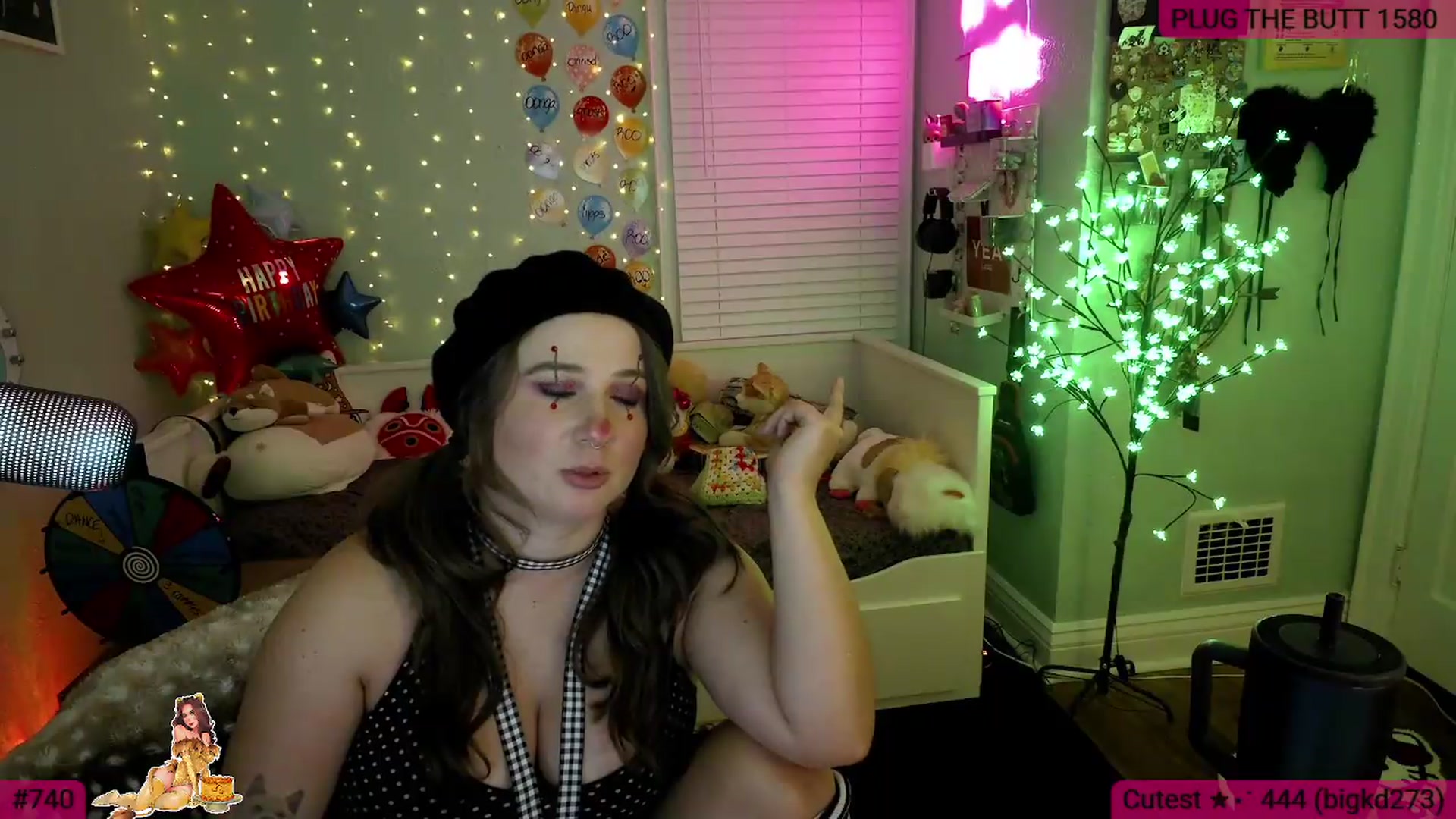 Gallery image thumbnail from Jane_Fern's myfreecams stream on, 08/26/2026, 04:26 image 18 of 20