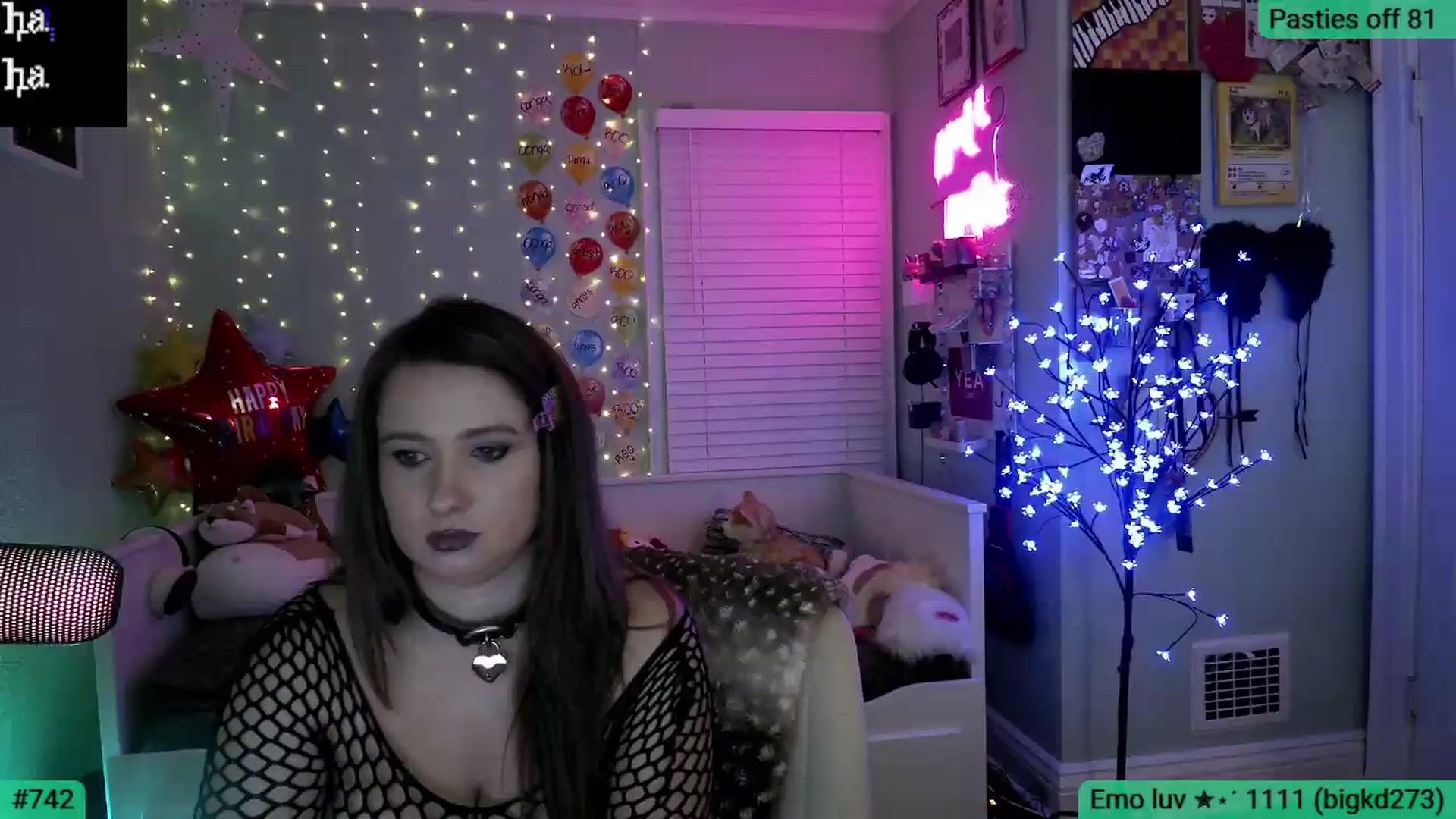 Gallery image thumbnail from Jane_Fern's myfreecams stream on, 08/27/2026, 04:07 image 17 of 20