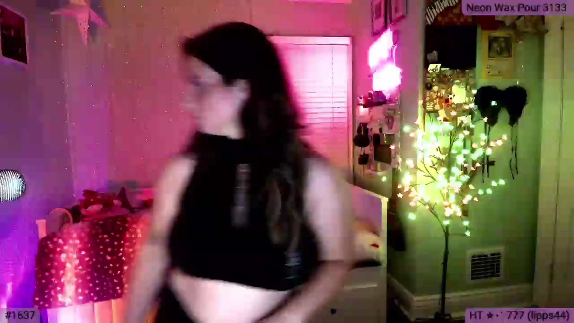 Gallery image thumbnail from Jane_Fern's myfreecams stream on, 09/04/2026, 05:49 image 7 of 20