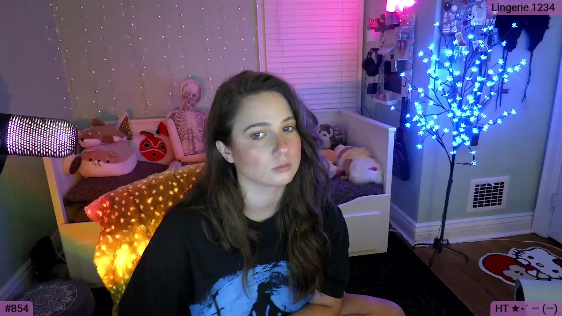 Gallery image thumbnail from Jane_Fern's myfreecams stream on, 09/25/2026, 03:46 image 18 of 20
