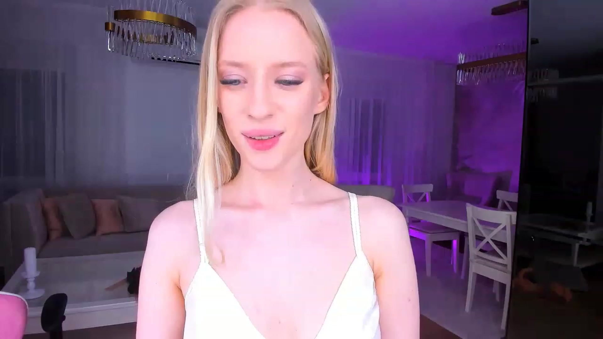 Gallery image thumbnail from Jane_Klein's myfreecams stream on, 04/26/2023, 20:47 image 8 of 20