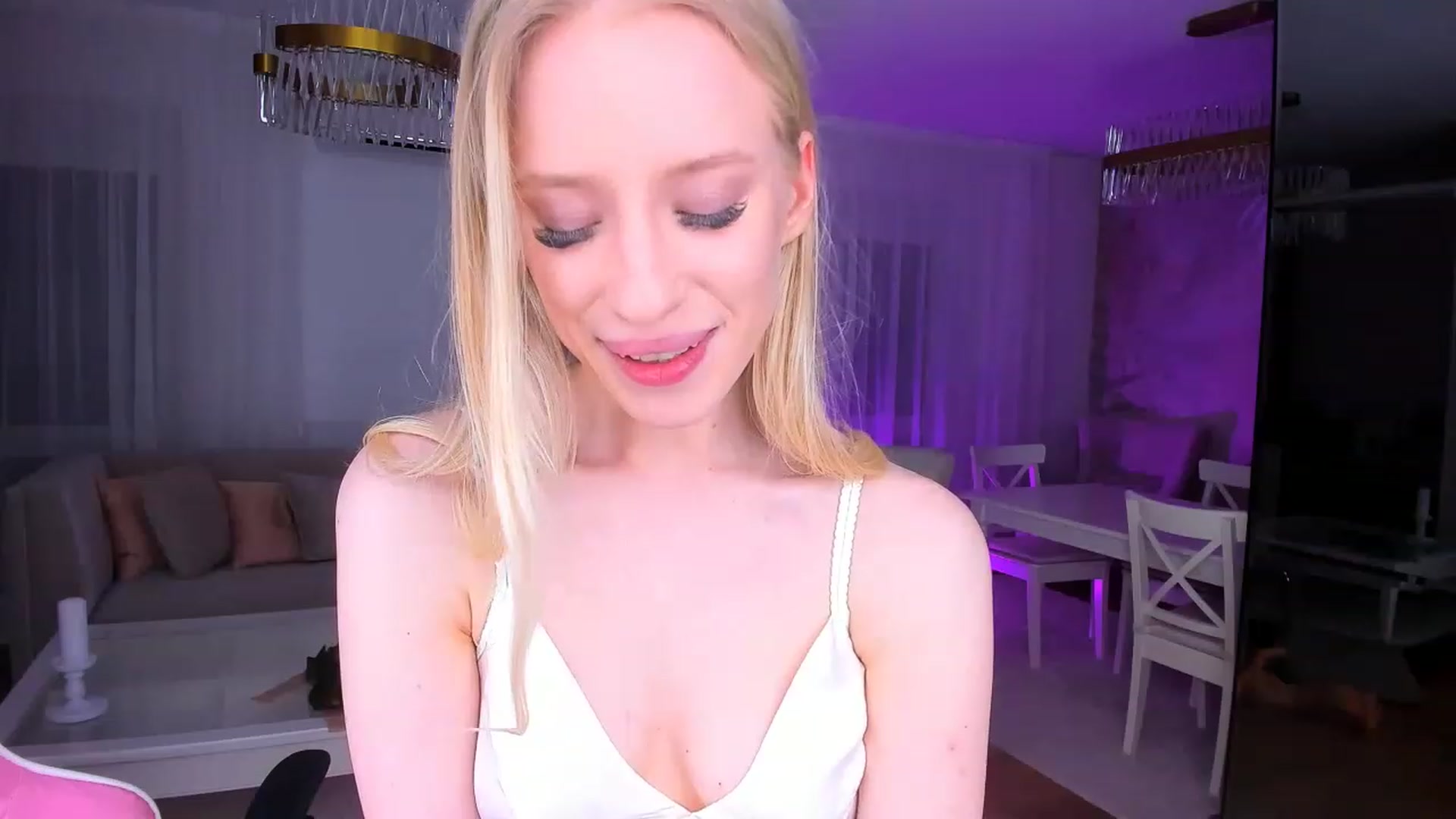Gallery image thumbnail from Jane_Klein's myfreecams stream on, 04/26/2023, 20:47 image 13 of 20