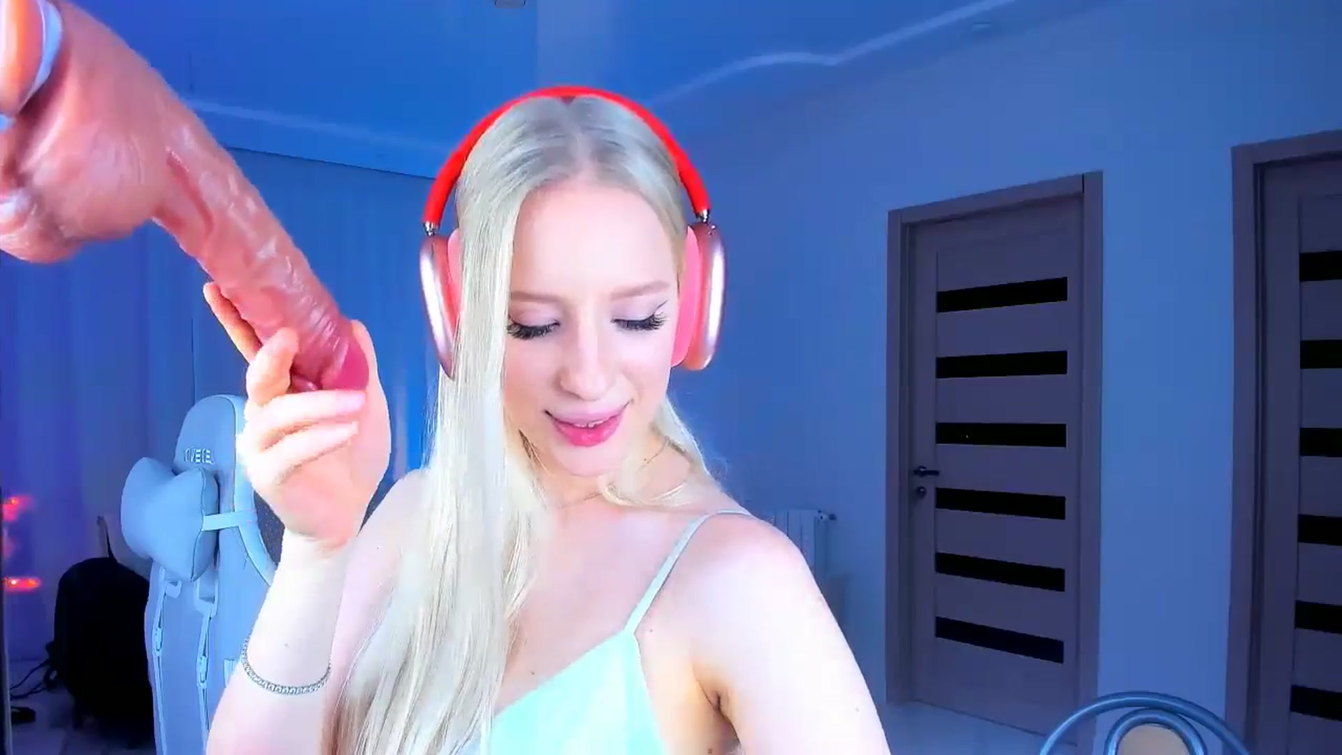 Gallery image thumbnail from Jane_Klein's myfreecams stream on, 01/07/2025, 22:14 image 14 of 20