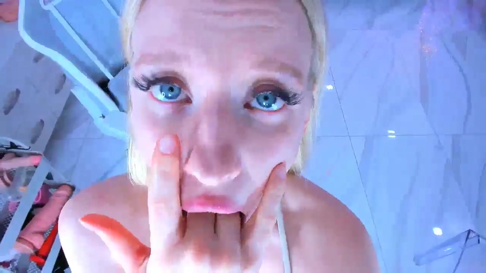 Gallery image thumbnail from Jane_Klein's myfreecams stream on, 02/21/2025, 01:00 image 15 of 20