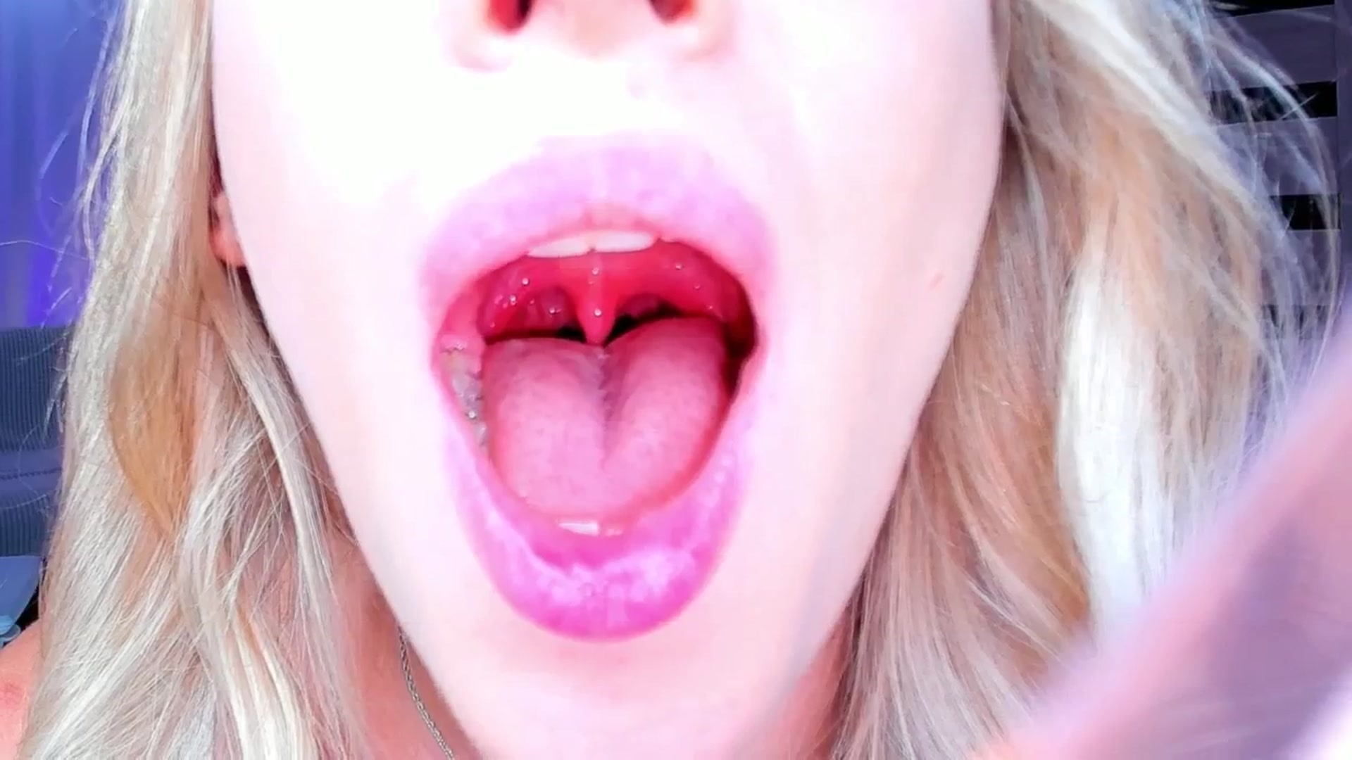Gallery image thumbnail from Jane_Klein's myfreecams stream on, 08/21/2025, 07:13 image 9 of 20