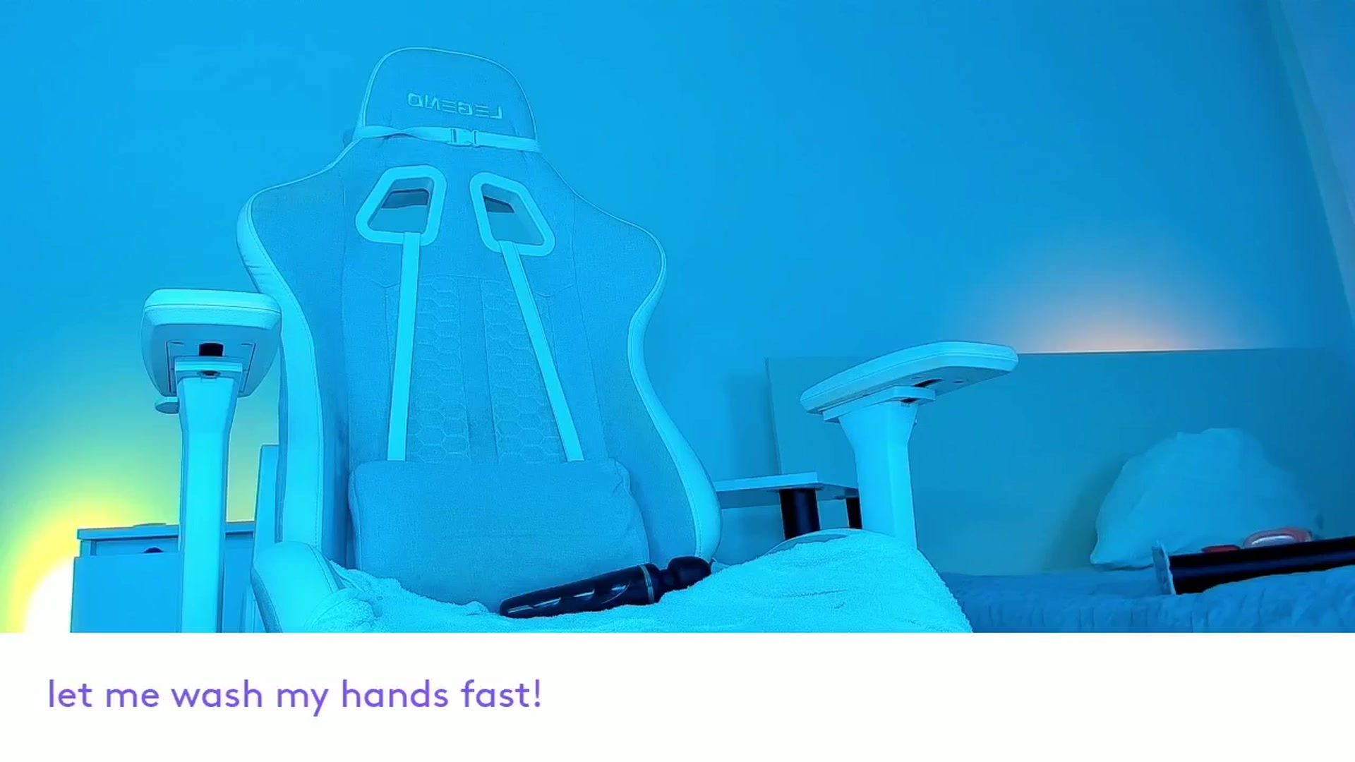 Gallery image thumbnail from Jane_Klein's myfreecams stream on, 12/04/2025, 07:59 image 3 of 20