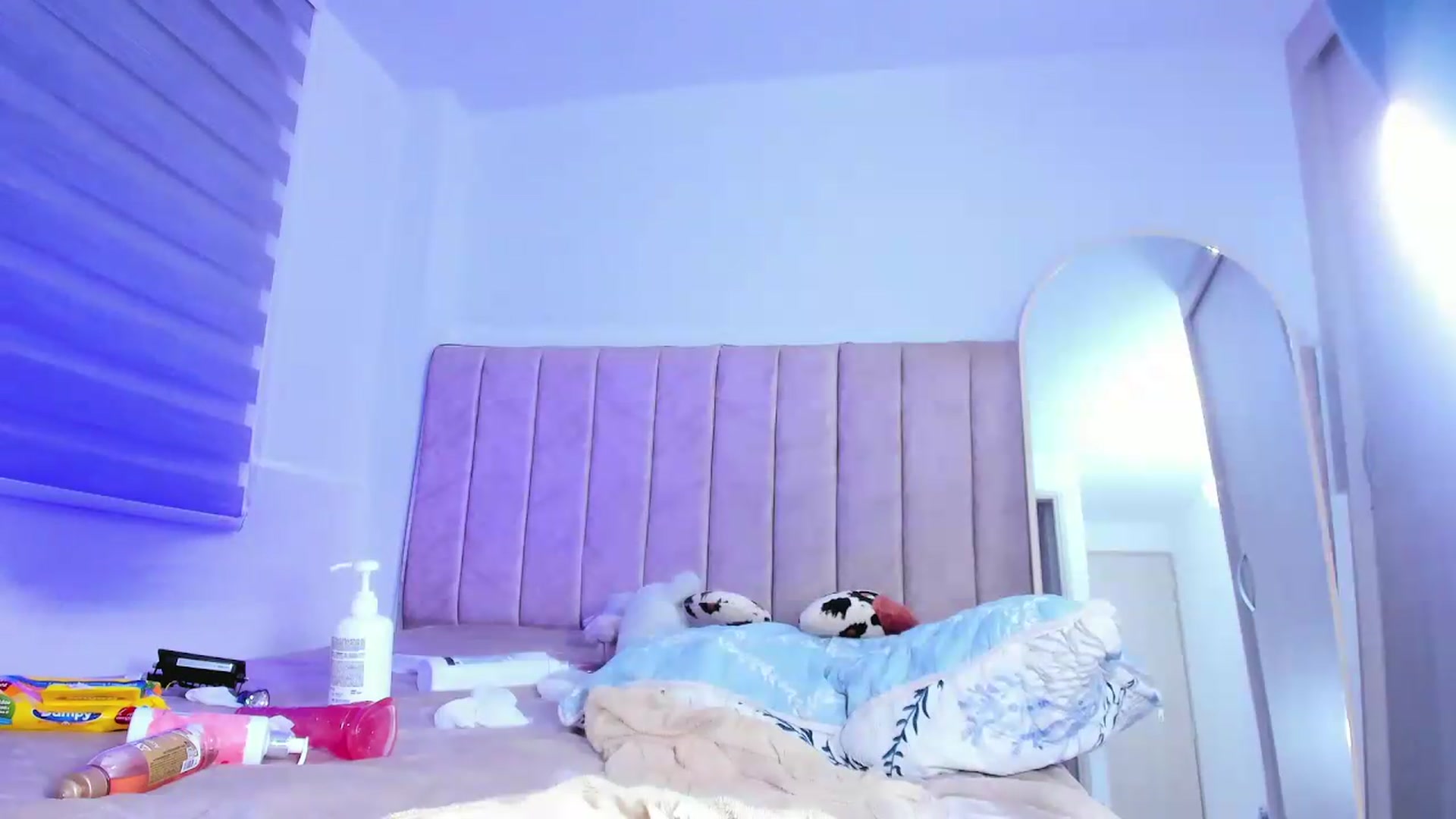 Gallery image thumbnail from Jane_Moore's myfreecams stream on, 09/30/2026, 08:26 image 12 of 20