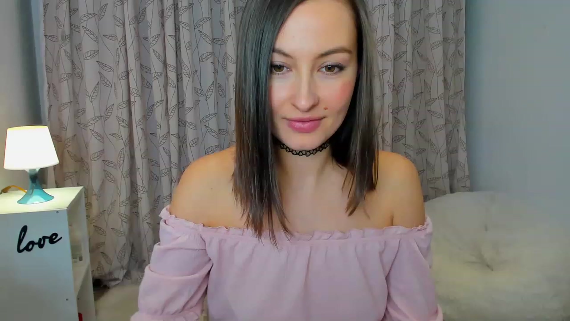 Gallery image thumbnail from Jane__Bond's myfreecams stream on, 11/27/2022, 14:01 image 13 of 20