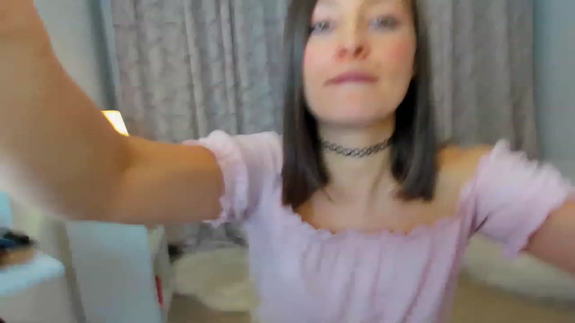 Gallery image thumbnail from Jane__Bond's myfreecams stream on, 11/27/2022, 14:01 image 8 of 20
