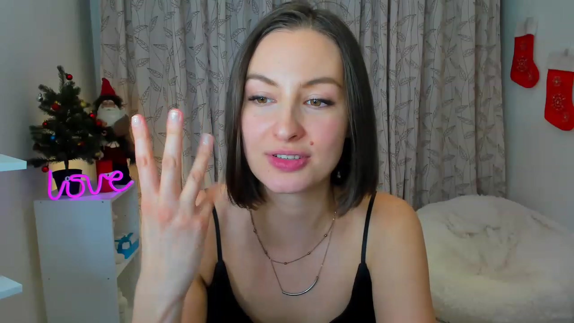Gallery image thumbnail from Jane__Bond's myfreecams stream on, 12/28/2022, 17:11 image 20 of 20