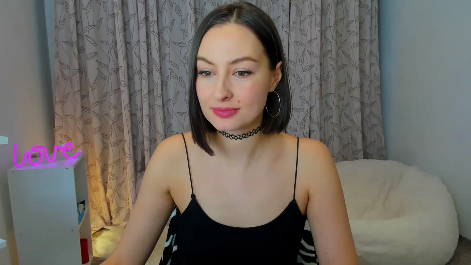Gallery image thumbnail from Jane__Bond's myfreecams stream on, 01/15/2023, 14:31 image 1 of 20