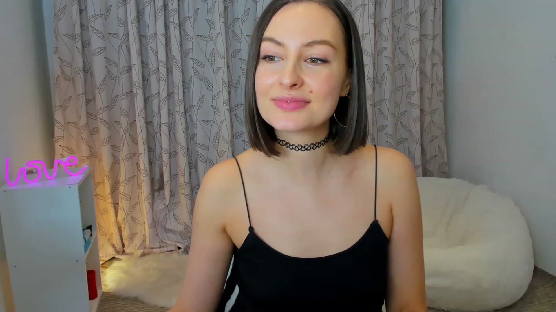 Gallery image thumbnail from Jane__Bond's myfreecams stream on, 01/15/2023, 15:42 image 17 of 20