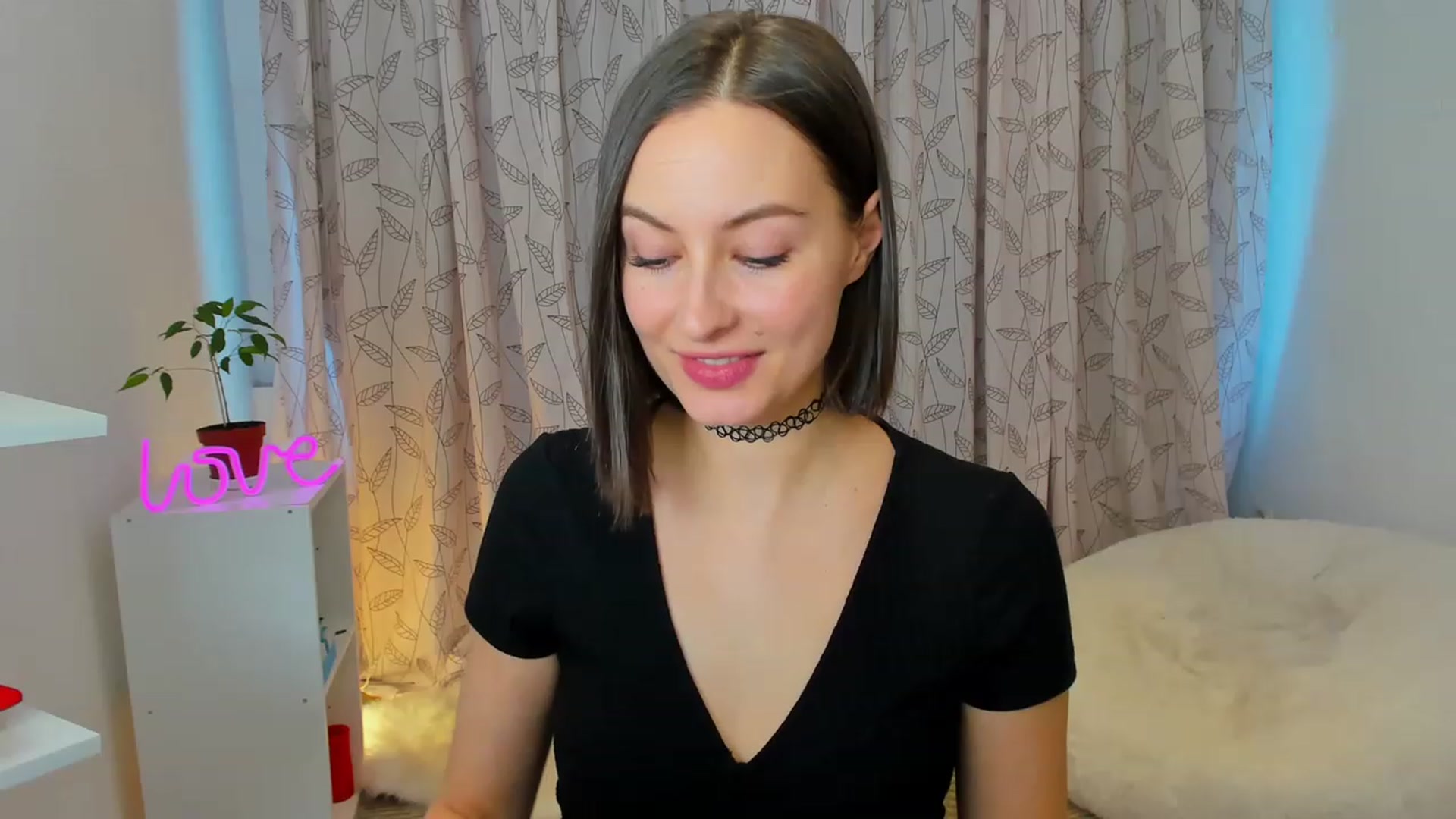 Gallery image thumbnail from Jane__Bond's myfreecams stream on, 01/28/2023, 12:32 image 3 of 20
