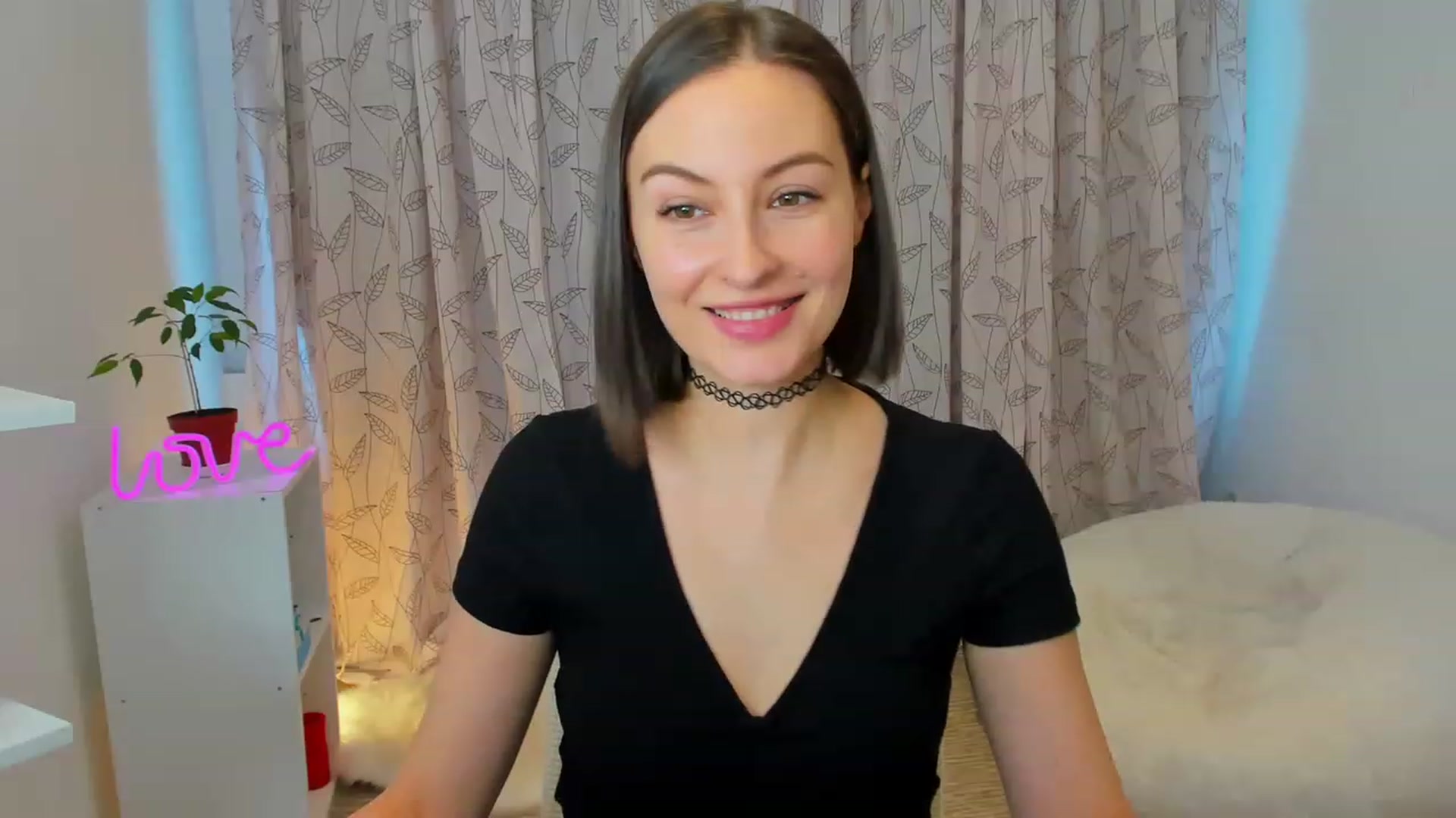 Gallery image thumbnail from Jane__Bond's myfreecams stream on, 01/28/2023, 12:32 image 9 of 20