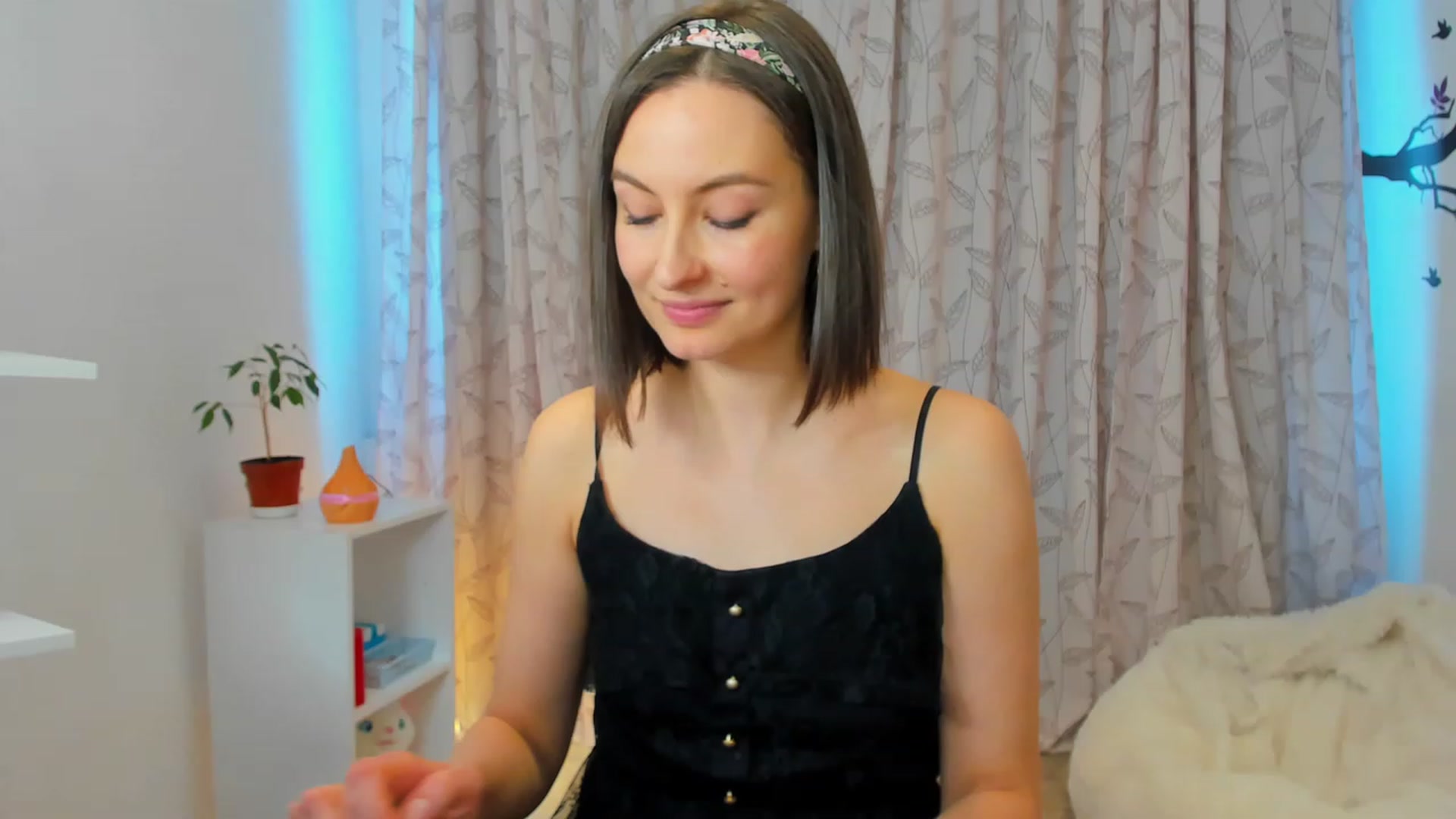Gallery image thumbnail from Jane__Bond's myfreecams stream on, 03/12/2023, 14:46 image 6 of 20