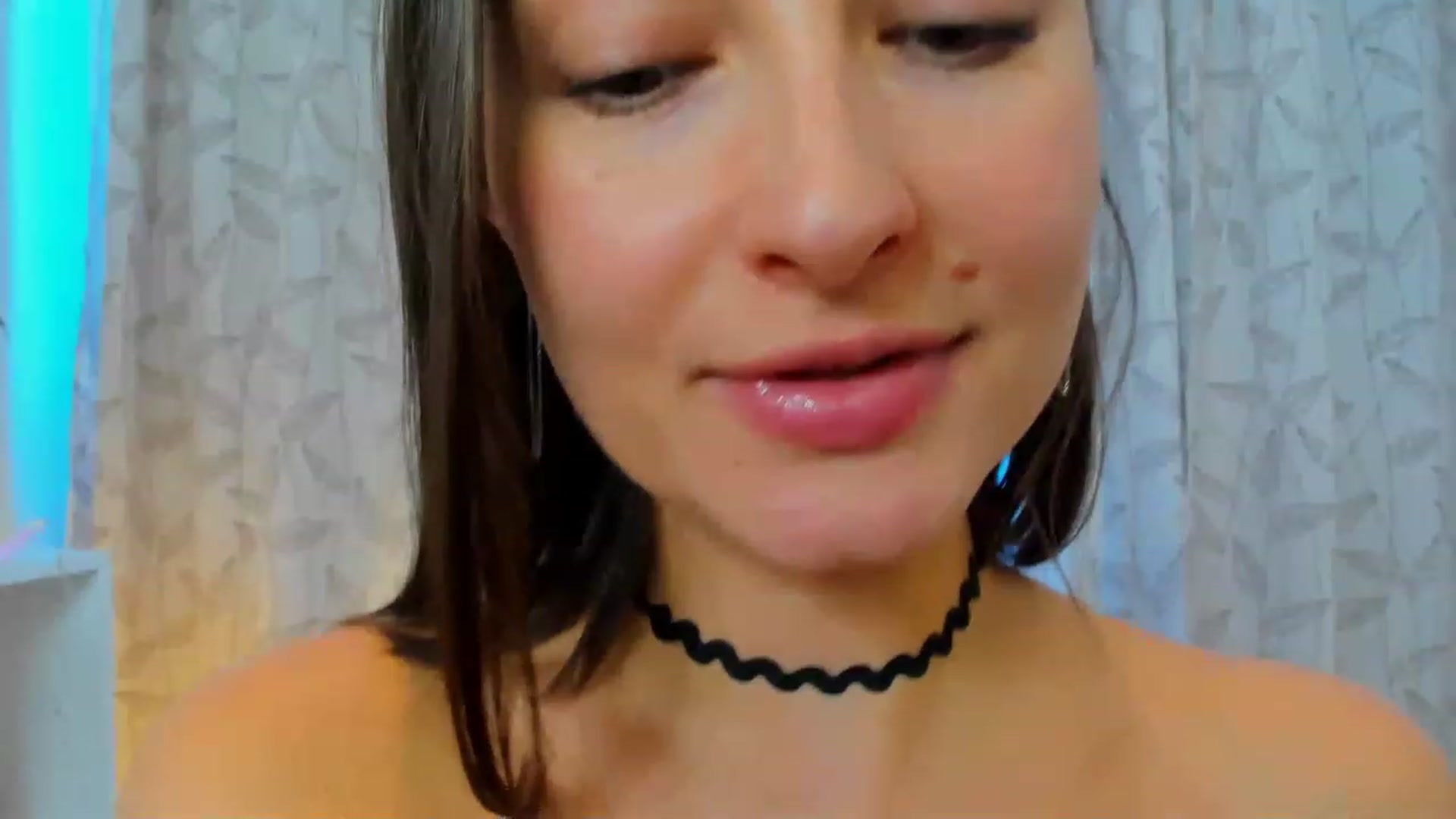 Gallery image thumbnail from Jane__Bond's myfreecams stream on, 05/08/2023, 13:40 image 9 of 20
