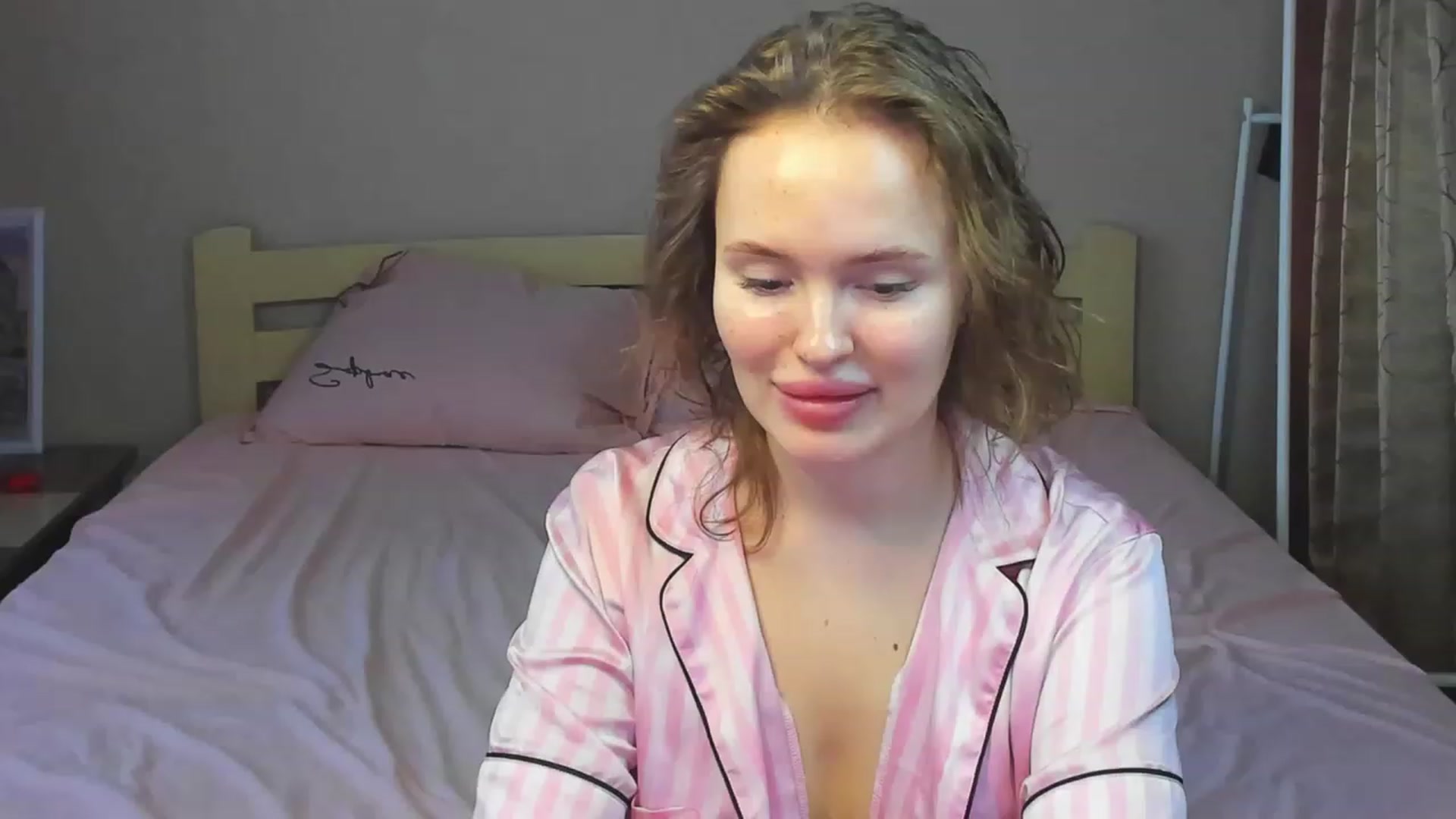 Gallery image thumbnail from Janebergman's myfreecams stream on, 12/21/2022, 12:20 image 5 of 20