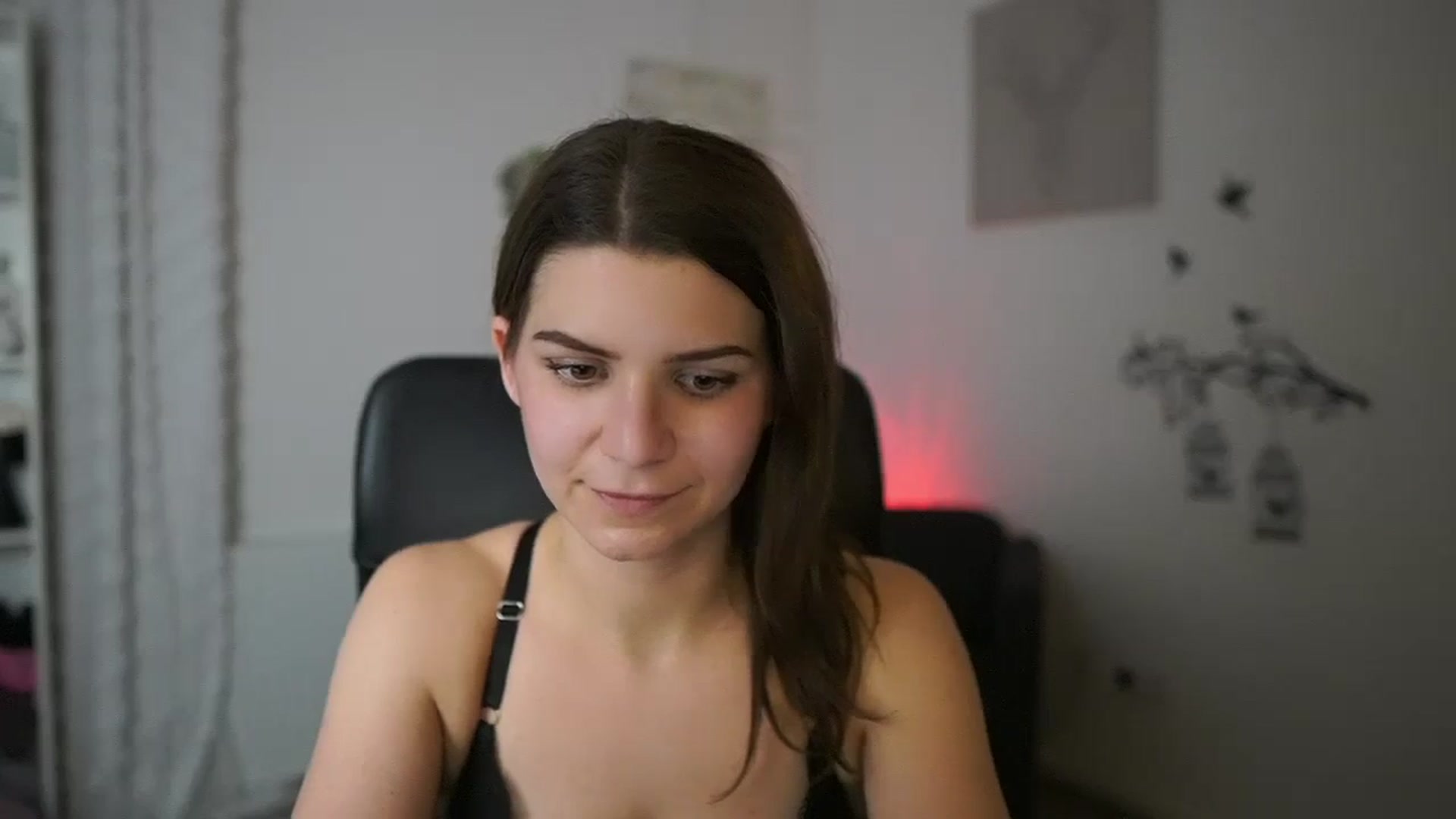 Gallery image thumbnail from Janemeys0's myfreecams stream on, 01/20/2026, 19:06 image 17 of 20