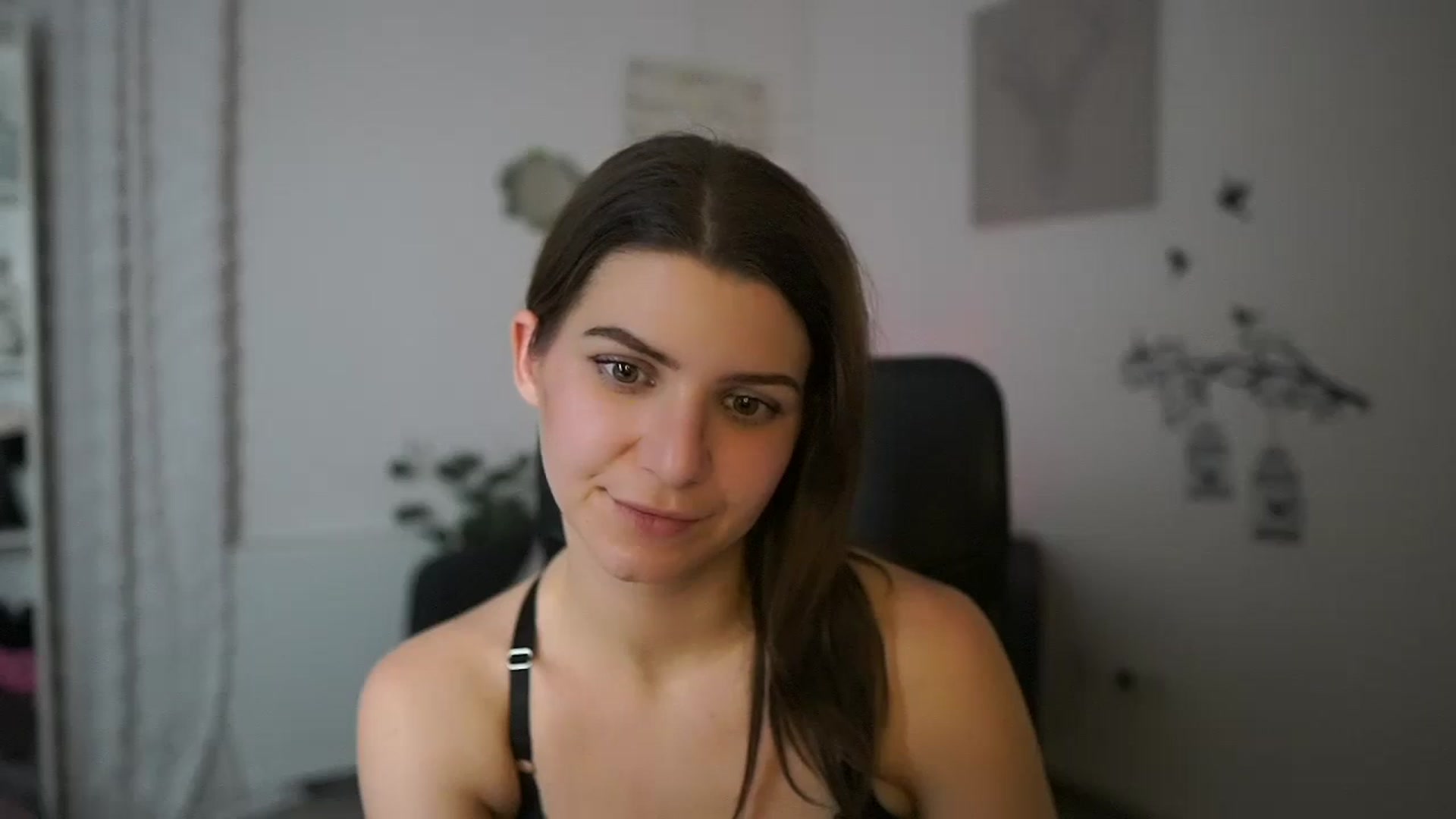 Gallery image thumbnail from Janemeys0's myfreecams stream on, 01/20/2026, 19:06 image 12 of 20