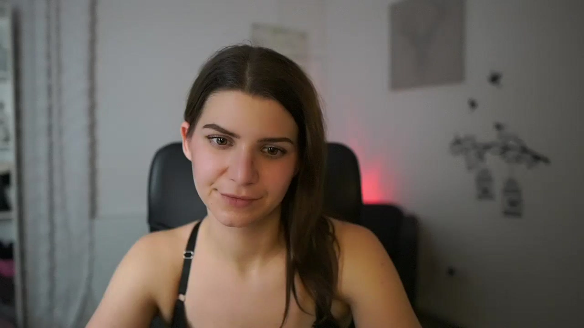 Gallery image thumbnail from Janemeys0's myfreecams stream on, 01/20/2026, 19:06 image 13 of 20