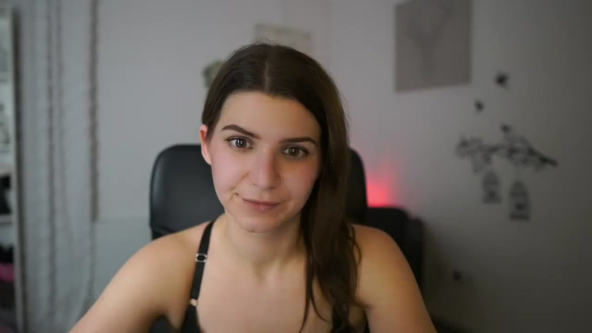 Gallery image thumbnail from Janemeys0's myfreecams stream on, 01/20/2026, 19:06 image 14 of 20