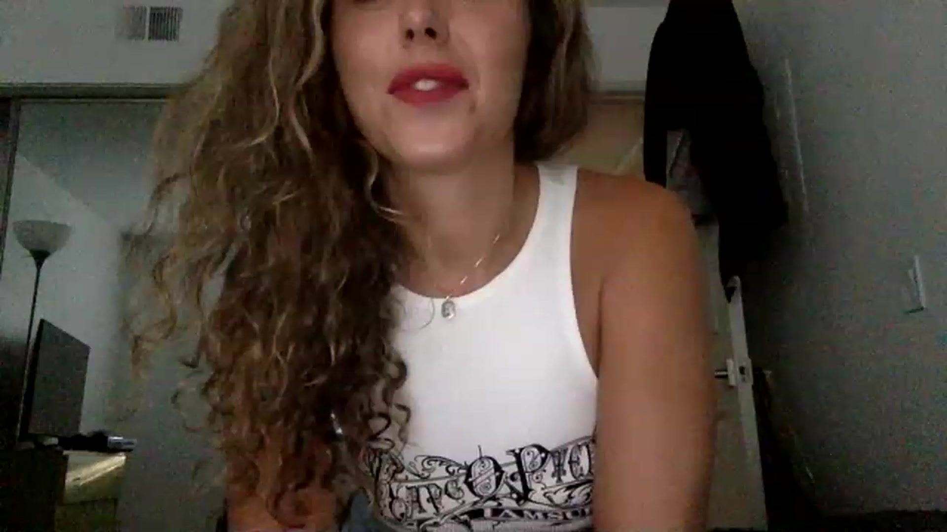 Gallery image thumbnail from Janesworldxo's myfreecams stream on, 01/29/2023, 24:28 image 20 of 20