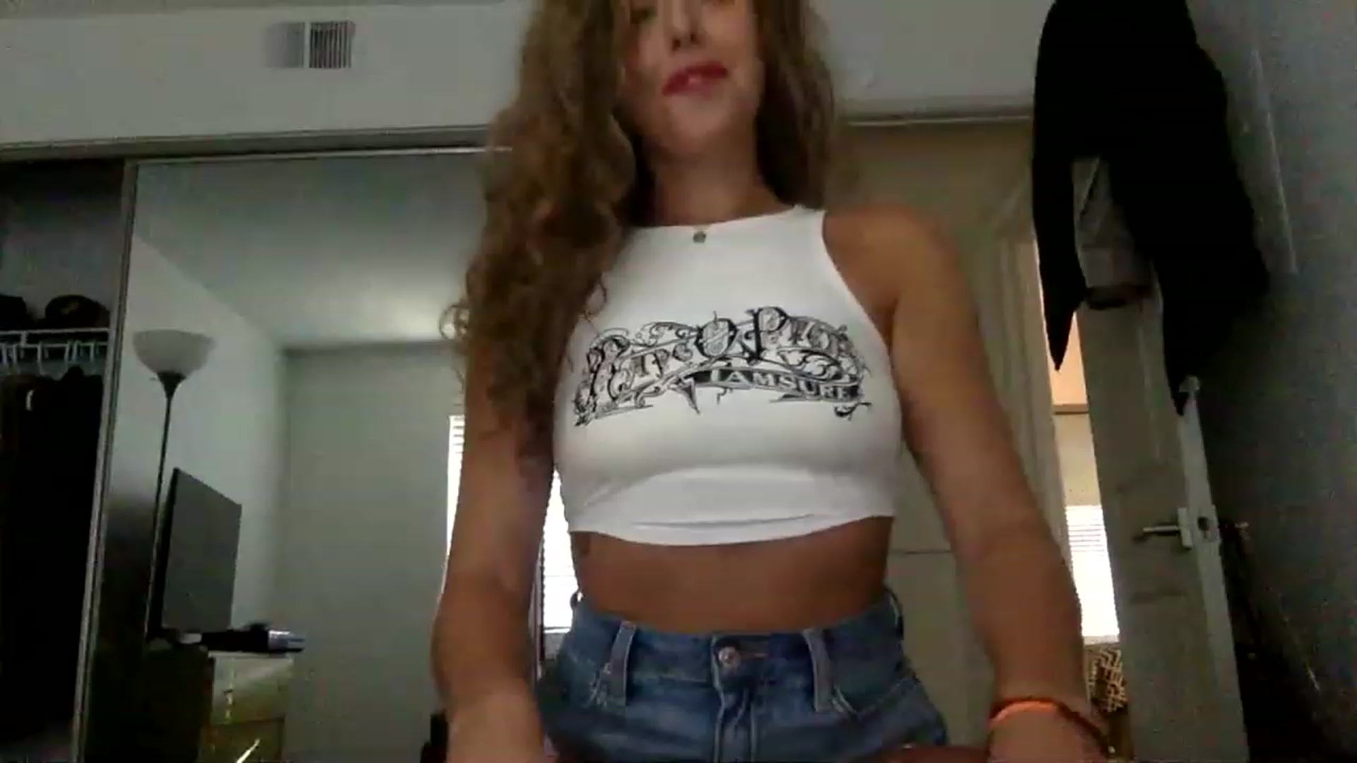 Gallery image thumbnail from Janesworldxo's myfreecams stream on, 01/29/2023, 24:28 image 1 of 20
