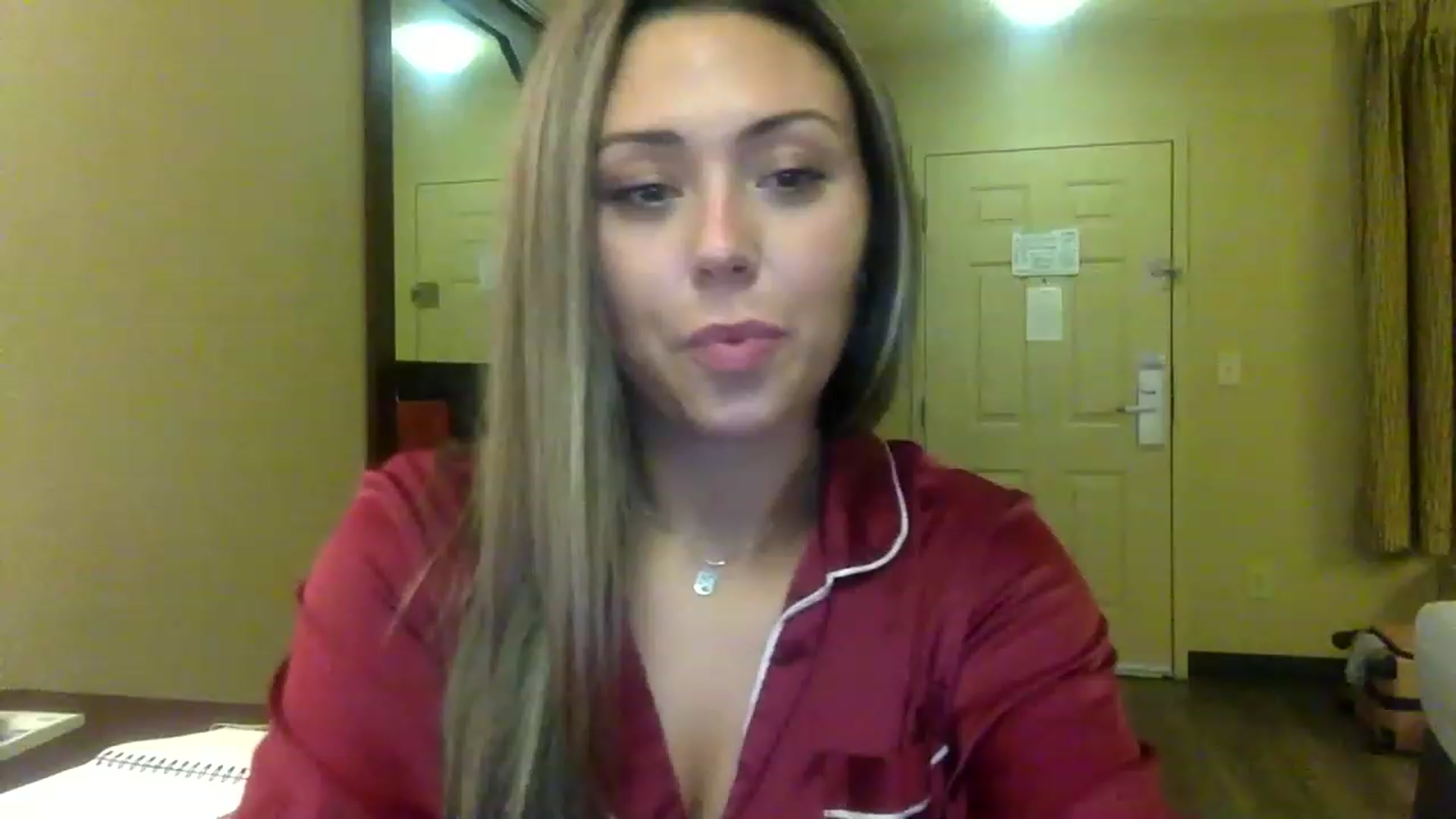 Gallery image thumbnail from Janesworldxo's myfreecams stream on, 02/21/2023, 08:11 image 6 of 20