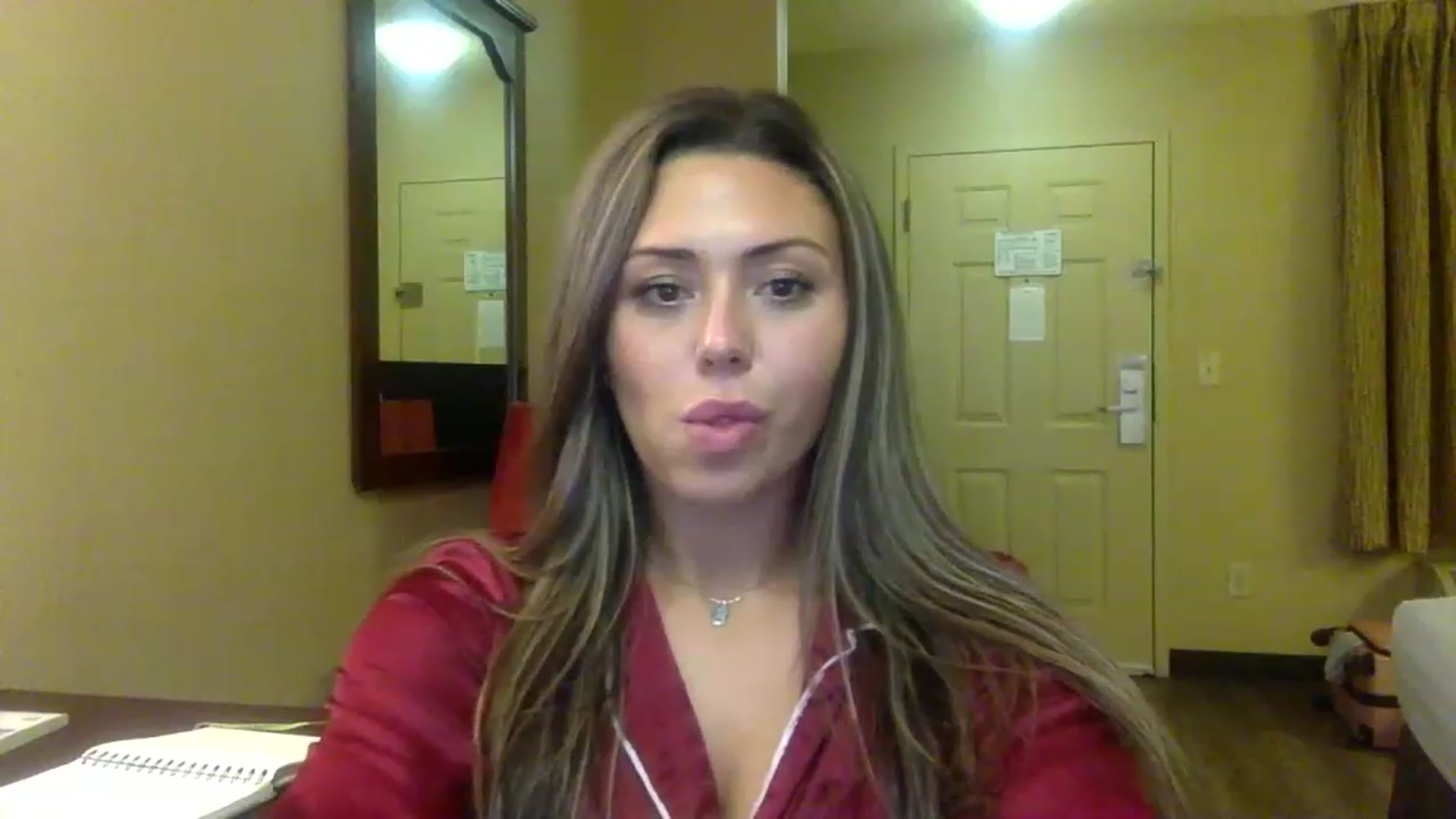 Gallery image thumbnail from Janesworldxo's myfreecams stream on, 02/21/2023, 08:11 image 9 of 20