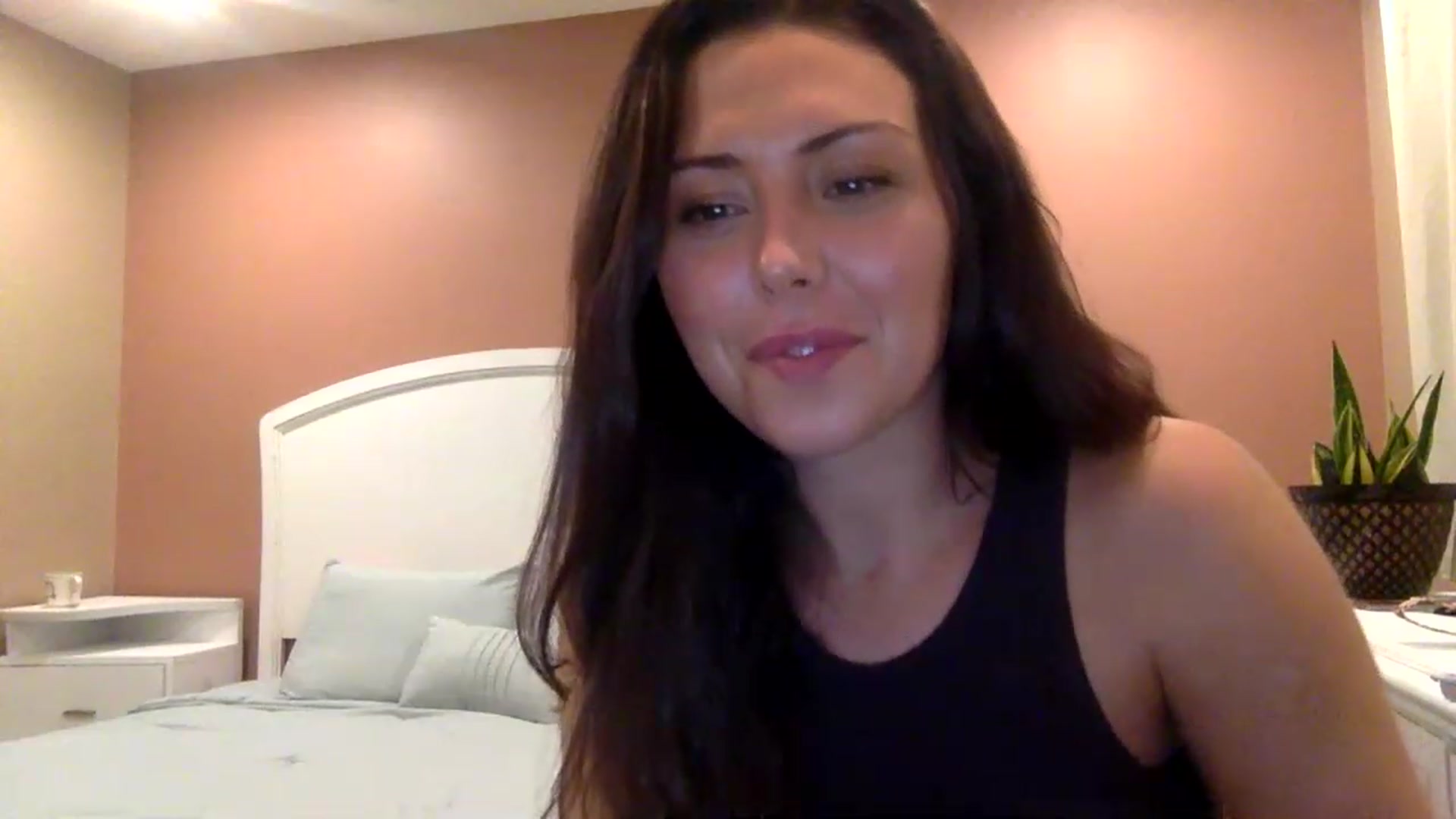 Gallery image thumbnail from Janesworldxo's myfreecams stream on, 03/07/2023, 09:46 image 18 of 20