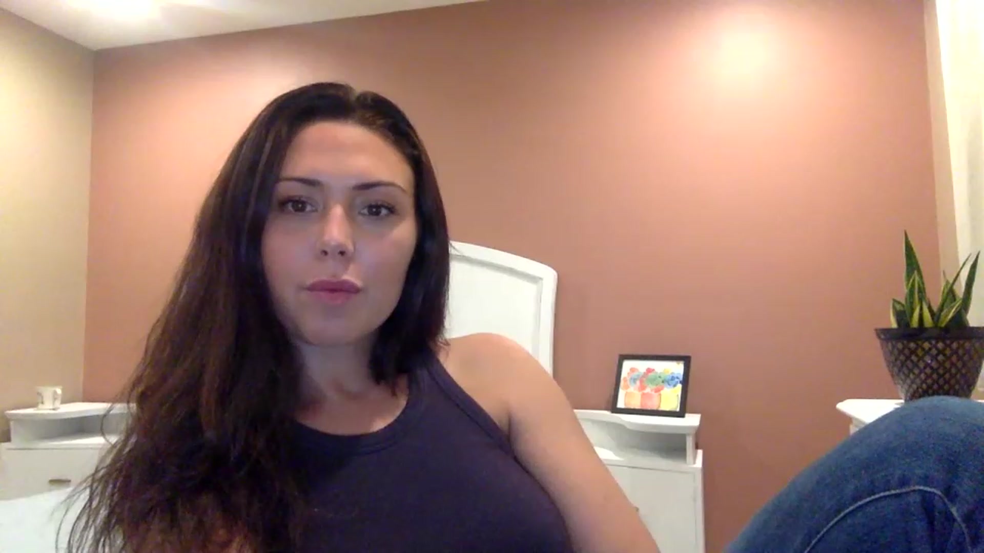 Gallery image thumbnail from Janesworldxo's myfreecams stream on, 03/07/2023, 09:46 image 11 of 20