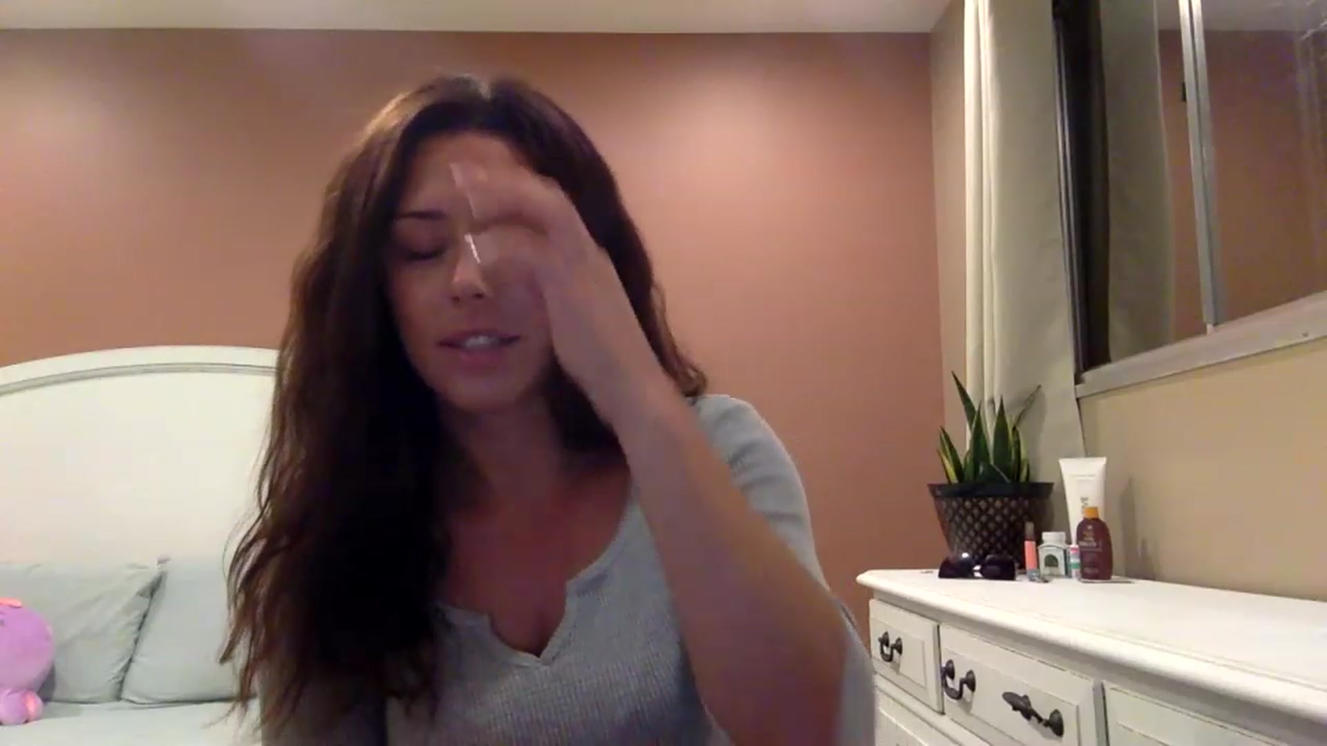 Gallery image thumbnail from Janesworldxo's myfreecams stream on, 03/15/2023, 04:15 image 6 of 20