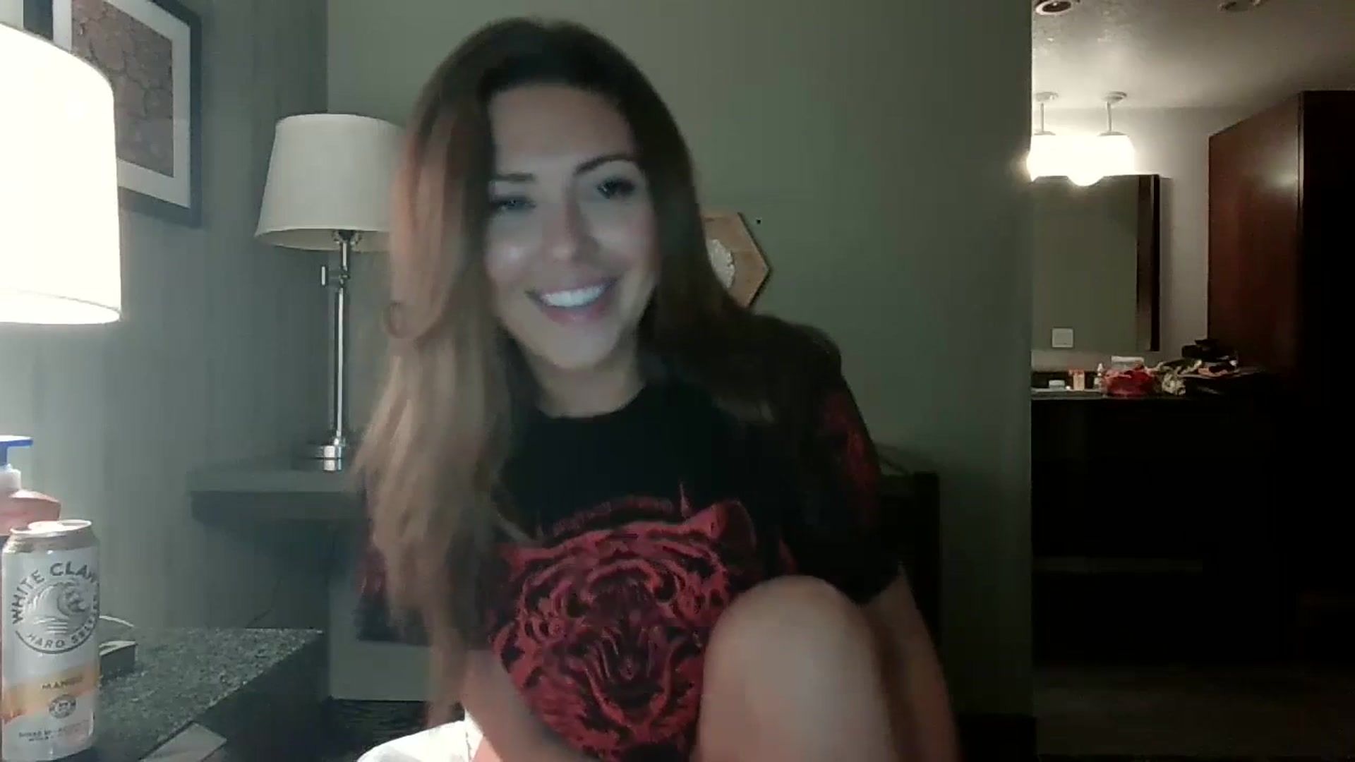 Gallery image thumbnail from Janesworldxo's myfreecams stream on, 09/13/2023, 12:49 image 11 of 20