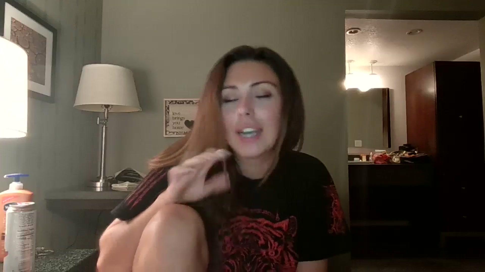 Gallery image thumbnail from Janesworldxo's myfreecams stream on, 09/13/2023, 15:07 image 2 of 20